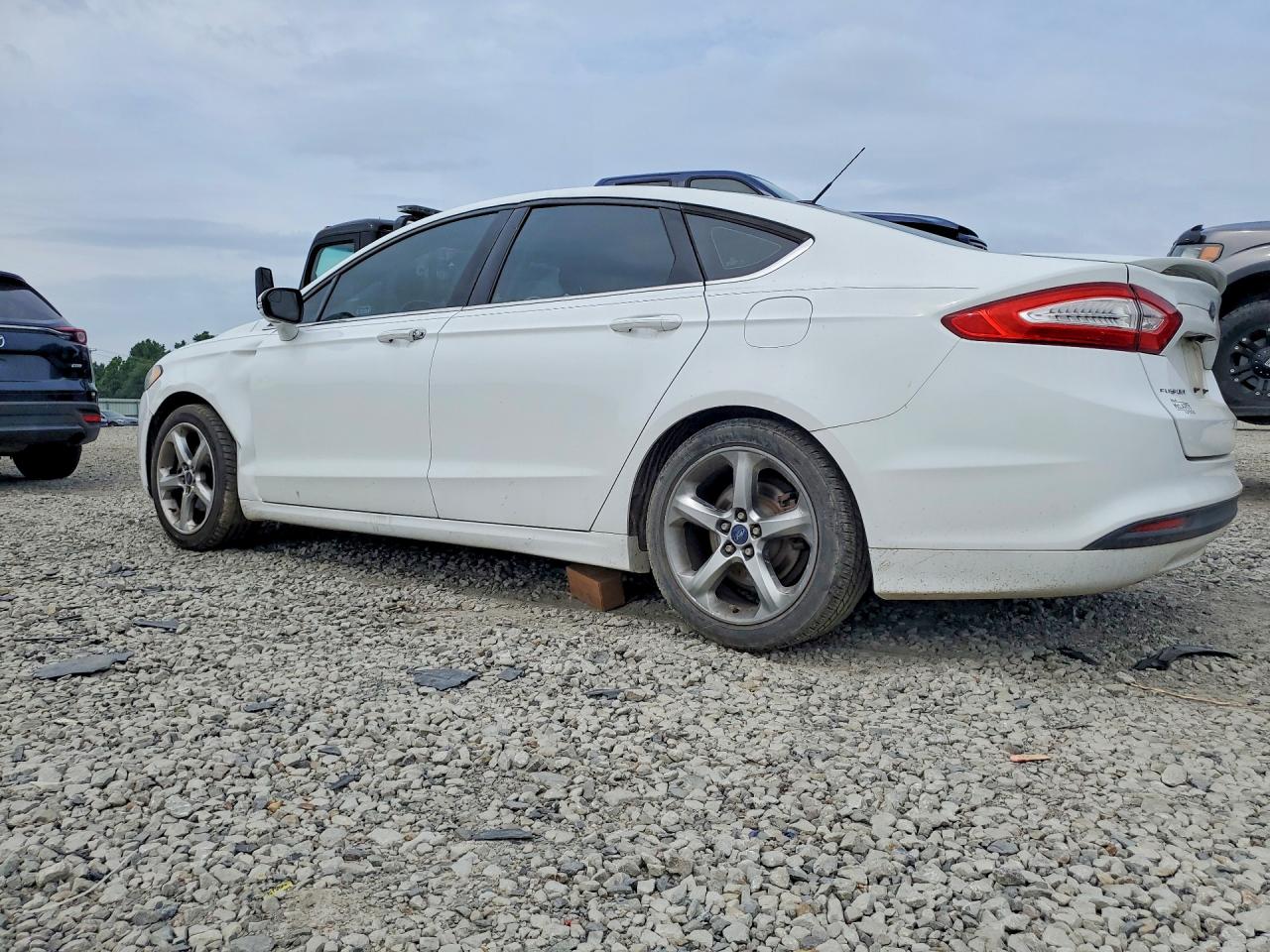 2013 Ford Fusion Se White vin: 3FA6P0HRXDR201277