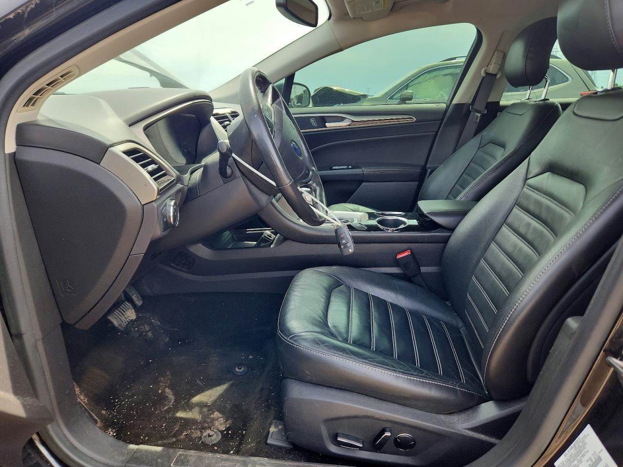 2013 Ford Fusion Se Black vin: 3FA6P0HRXDR221187