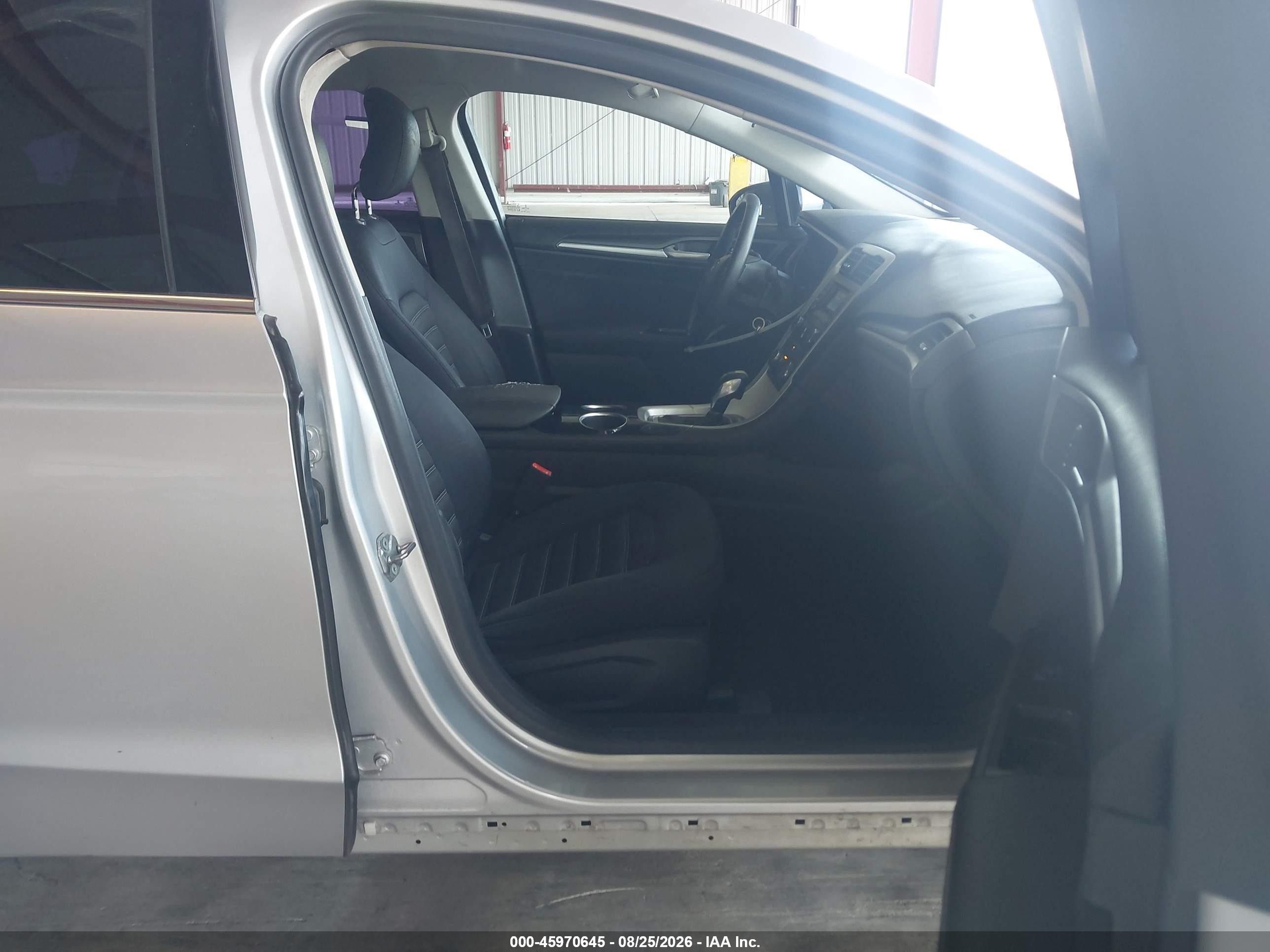 2013 Ford Fusion Se Silver vin: 3FA6P0HRXDR221917