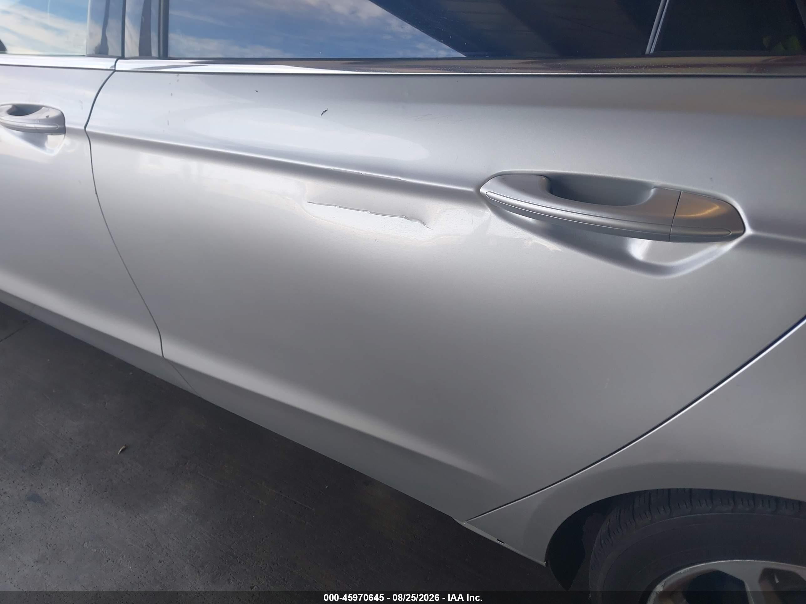 2013 Ford Fusion Se Silver vin: 3FA6P0HRXDR221917