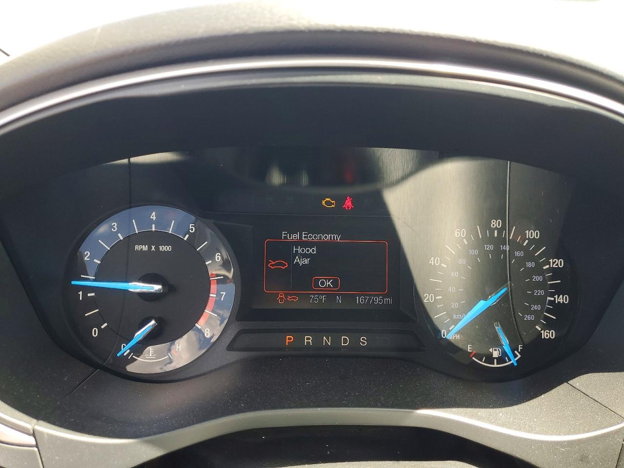 2013 Ford Fusion Se Белый vin: 3FA6P0HRXDR316509