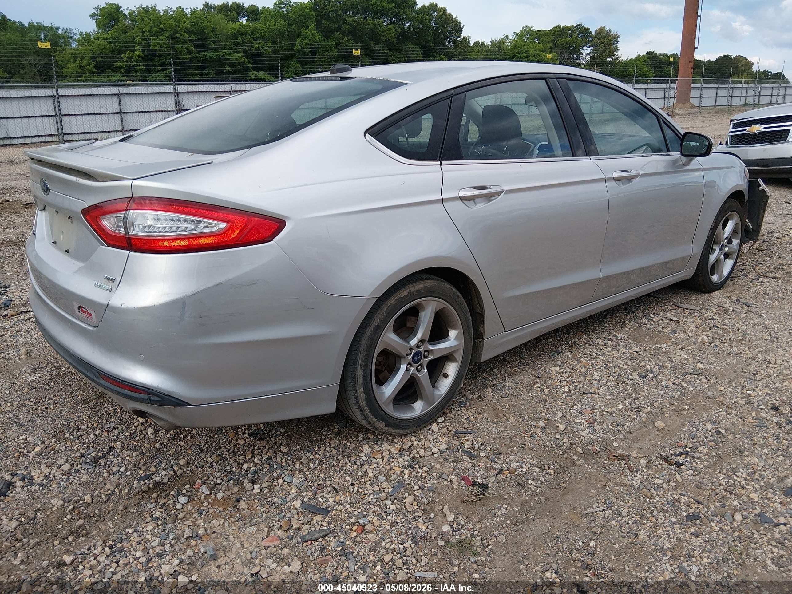 2013 Ford Fusion Se Silver vin: 3FA6P0HRXDR360428