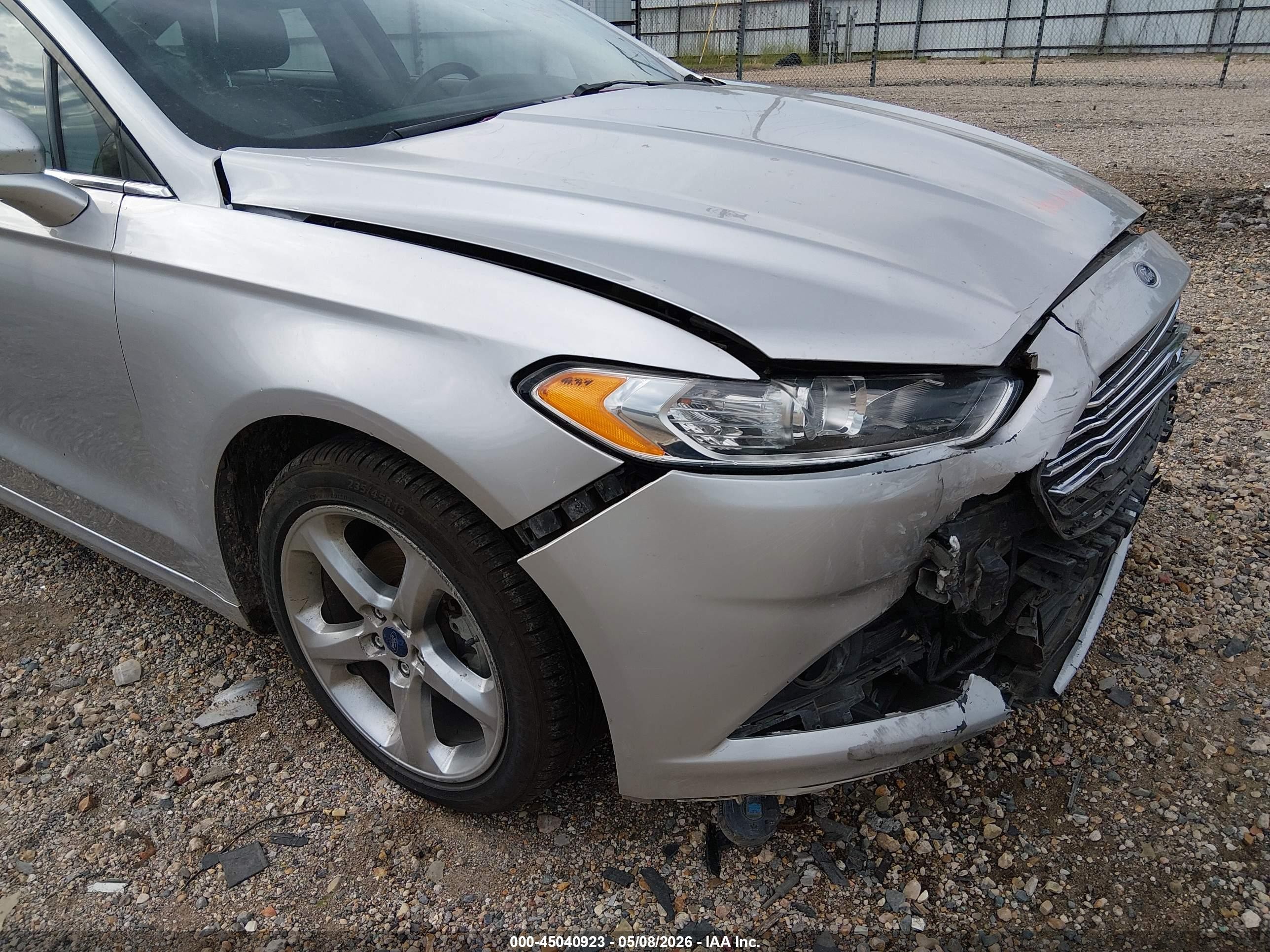 2013 Ford Fusion Se Silver vin: 3FA6P0HRXDR360428