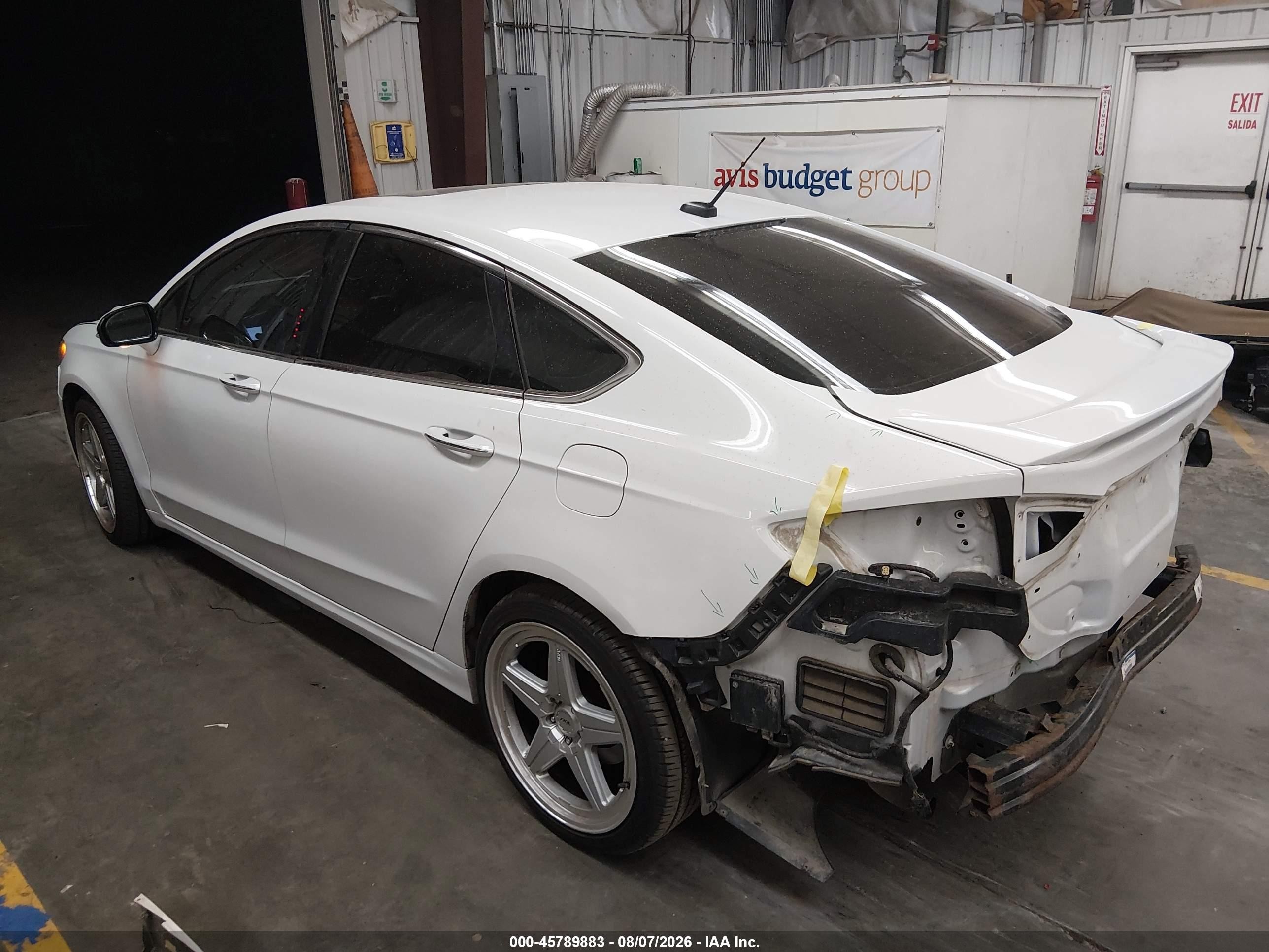 2013 Ford Fusion Titanium White vin: 3FA6P0K90DR147979