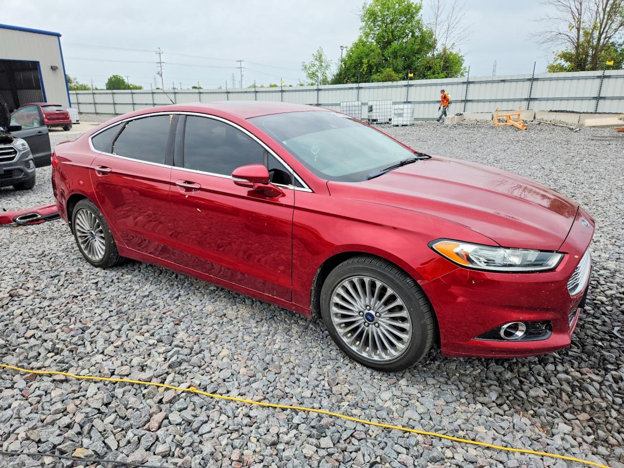 2014 Ford Fusion Titanium Красный vin: 3FA6P0K90ER199582