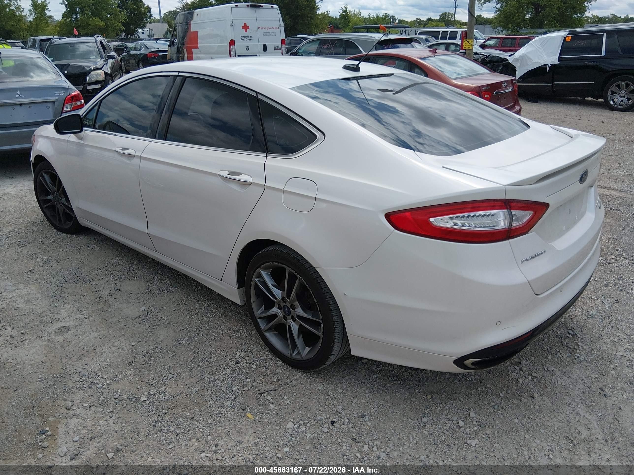 2014 Ford Fusion Titanium Белый vin: 3FA6P0K90ER255066
