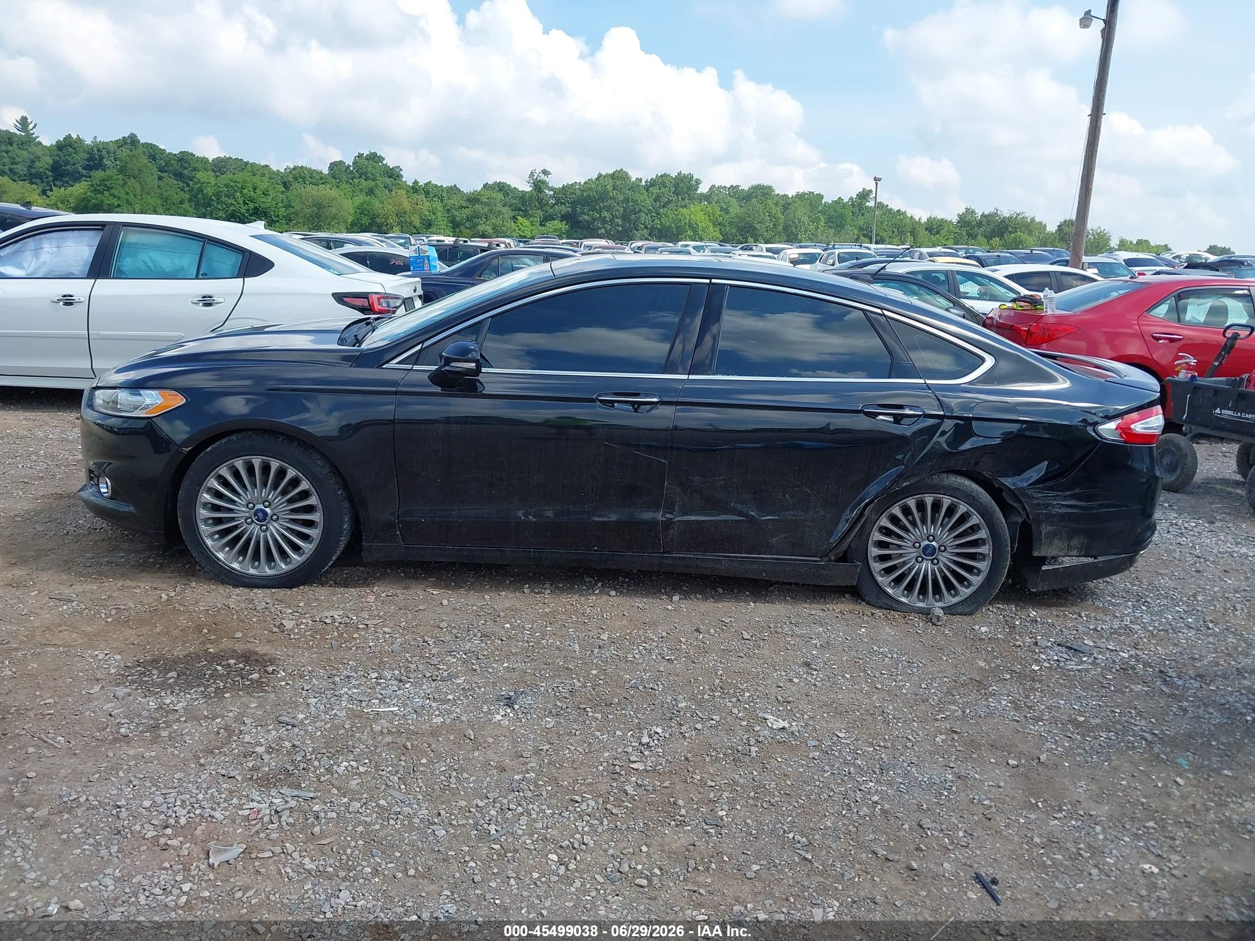 2014 Ford Fusion Titanium Черный vin: 3FA6P0K90ER382481