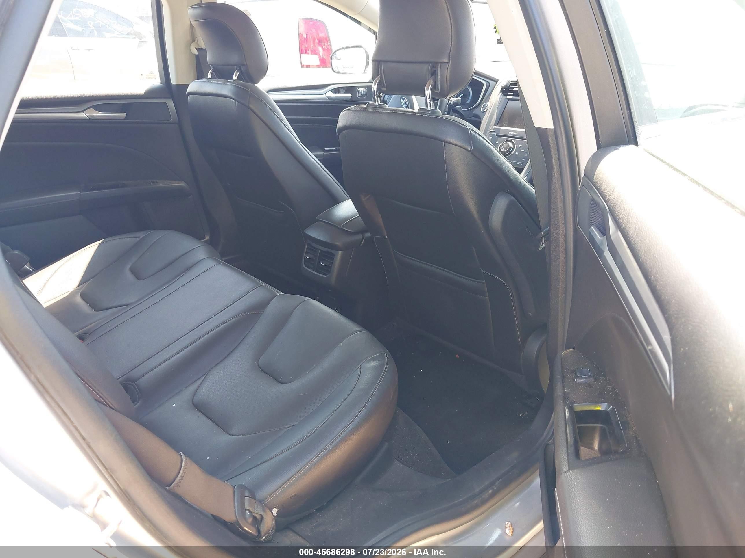 2015 Ford Fusion Titanium Silver vin: 3FA6P0K90FR103371