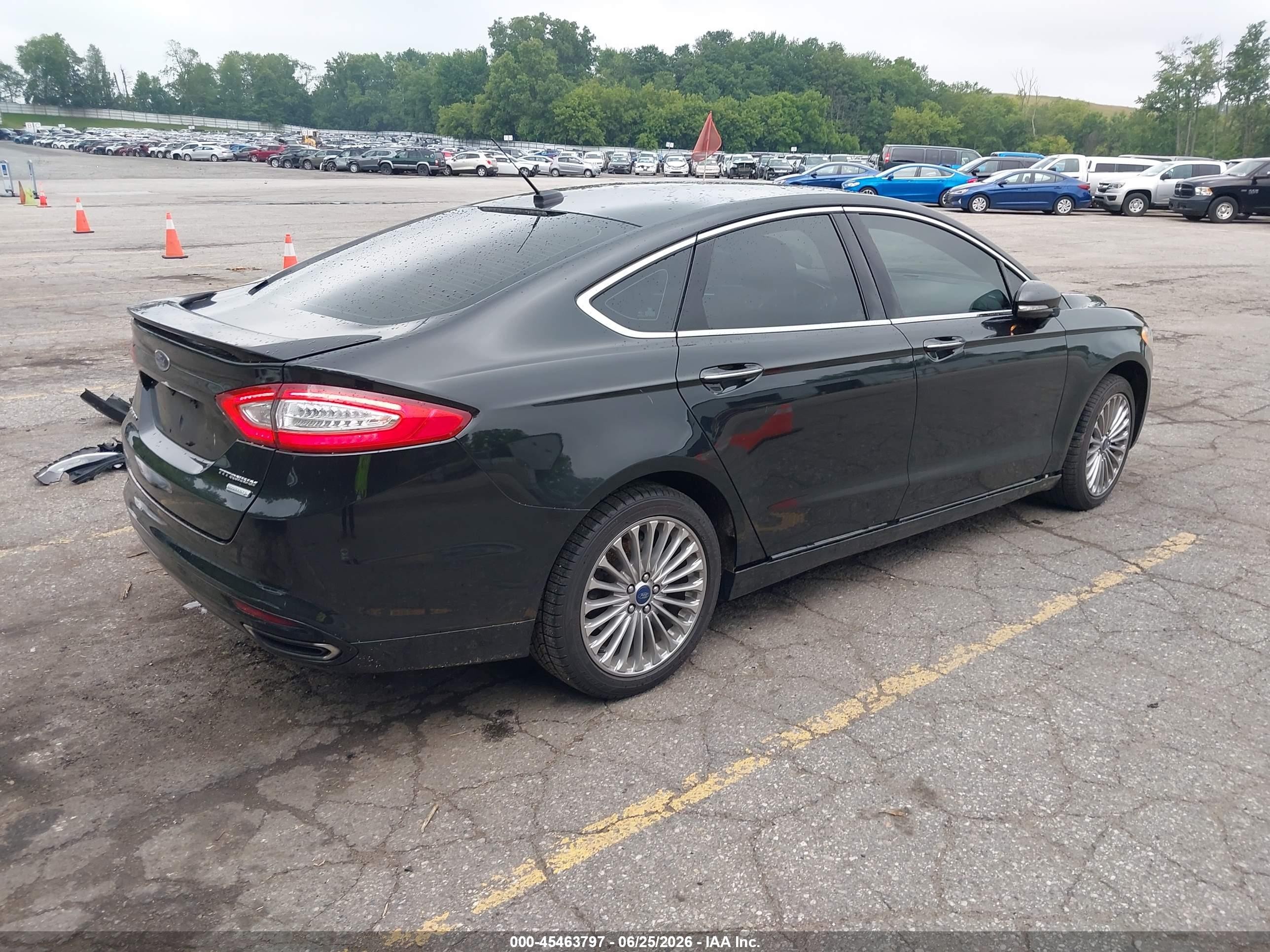 2015 Ford Fusion Titanium Черный vin: 3FA6P0K90FR106139