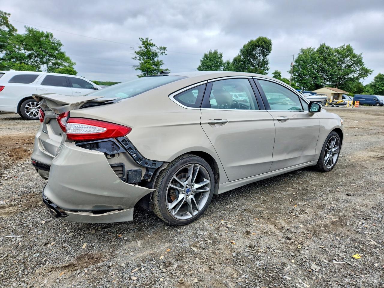 2015 Ford Fusion Titanium Gold vin: 3FA6P0K90FR123684