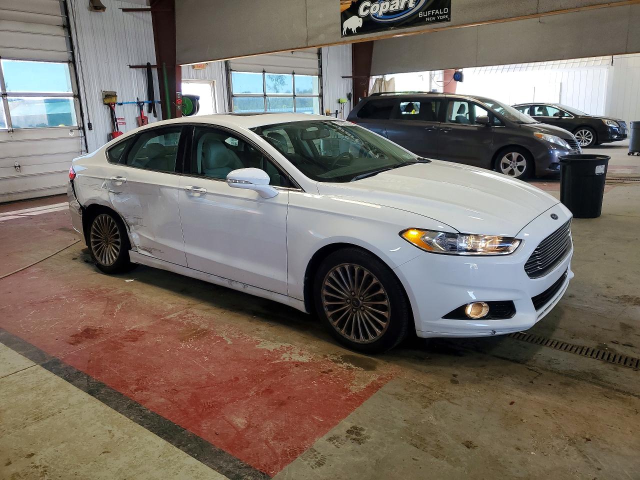 2014 Ford Fusion Titanium White vin: 3FA6P0K91ER358710