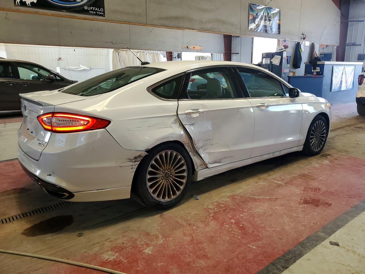 2014 Ford Fusion Titanium White vin: 3FA6P0K91ER358710