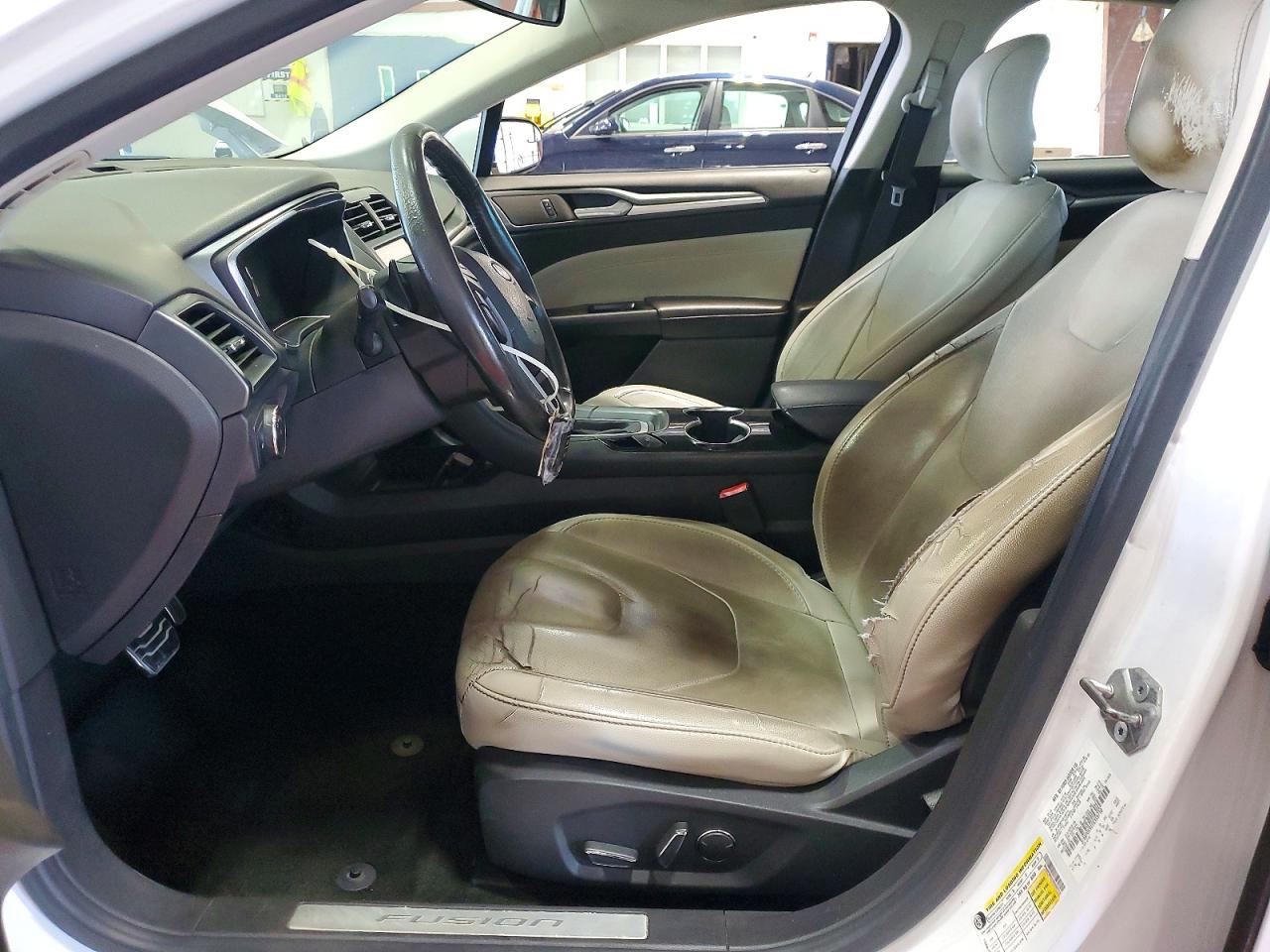 2014 Ford Fusion Titanium White vin: 3FA6P0K91ER358710