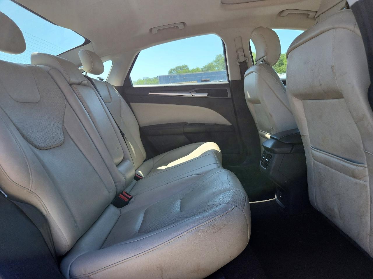2015 Ford Fusion Titanium White vin: 3FA6P0K91FR101242