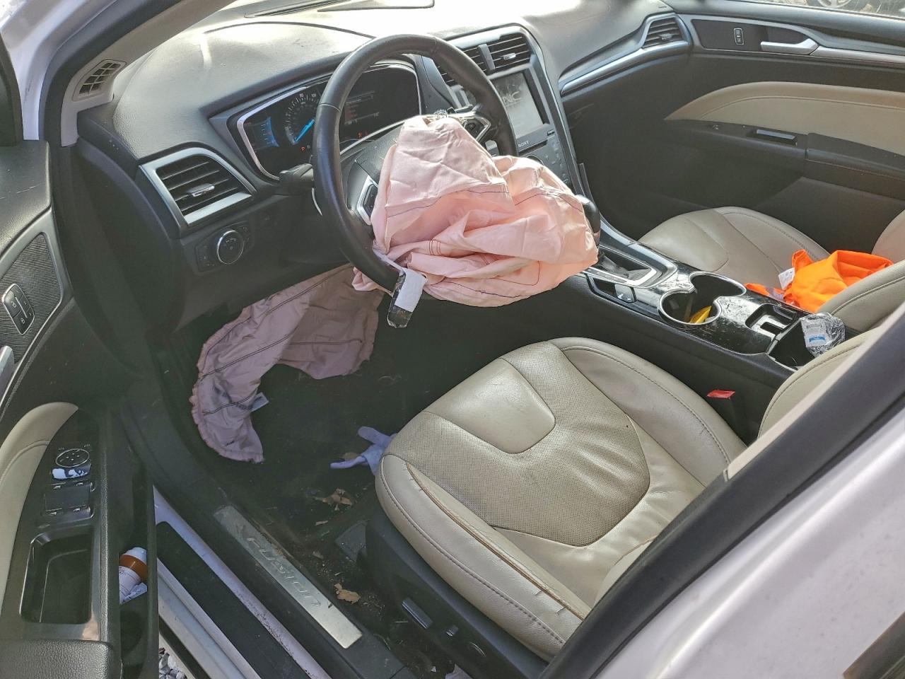 2015 Ford Fusion Titanium White vin: 3FA6P0K91FR273741