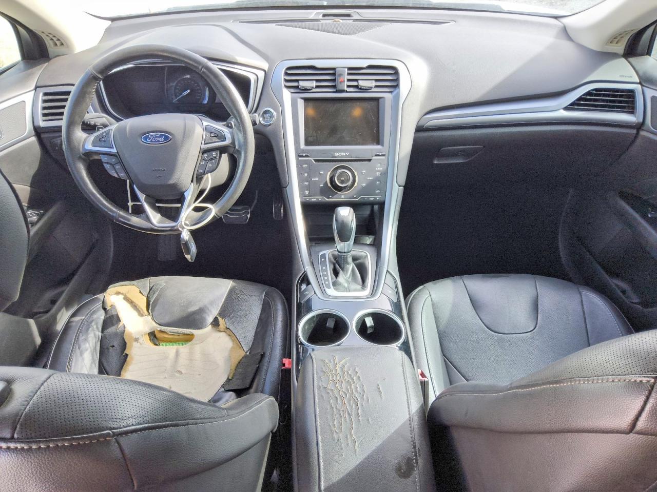 2013 Ford Fusion Titanium Серебряный vin: 3FA6P0K92DR138345