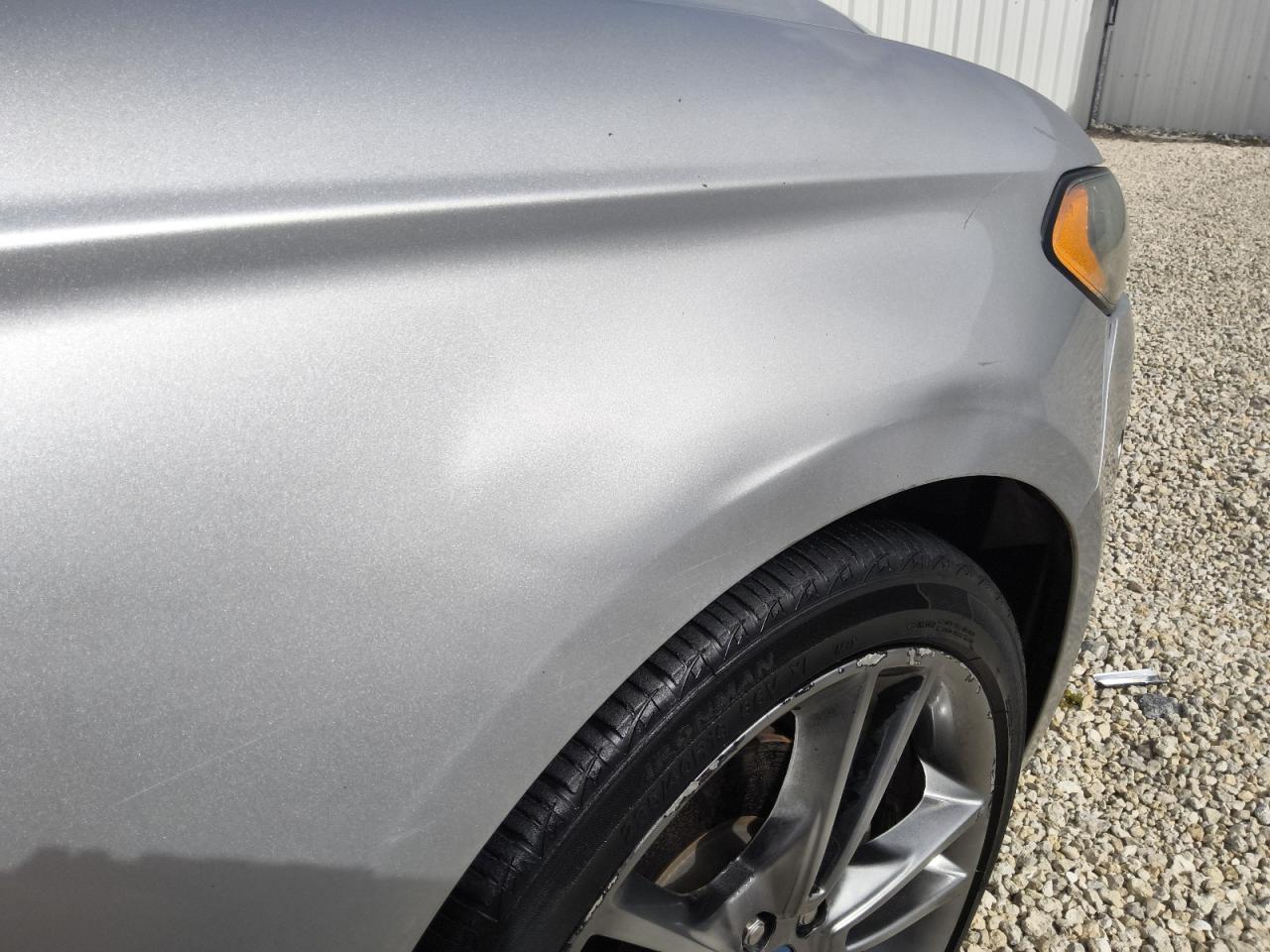 2013 Ford Fusion Titanium Серебряный vin: 3FA6P0K92DR138345 Damage: Right Front Fender, Dent(S) W/ Paint Dmg, > 12 Inches