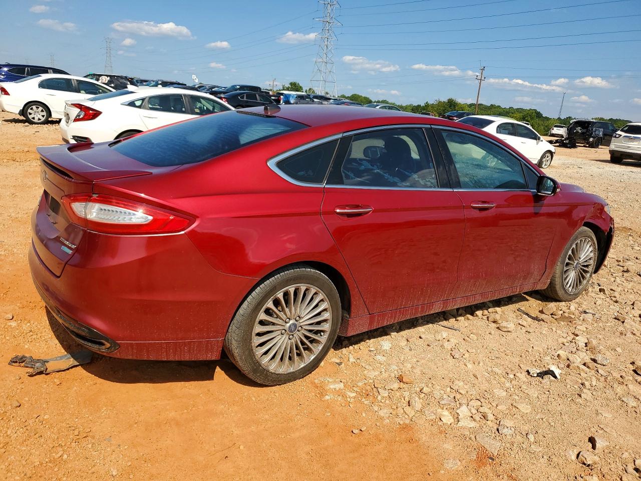 2013 Ford Fusion Titanium Красный vin: 3FA6P0K92DR188422