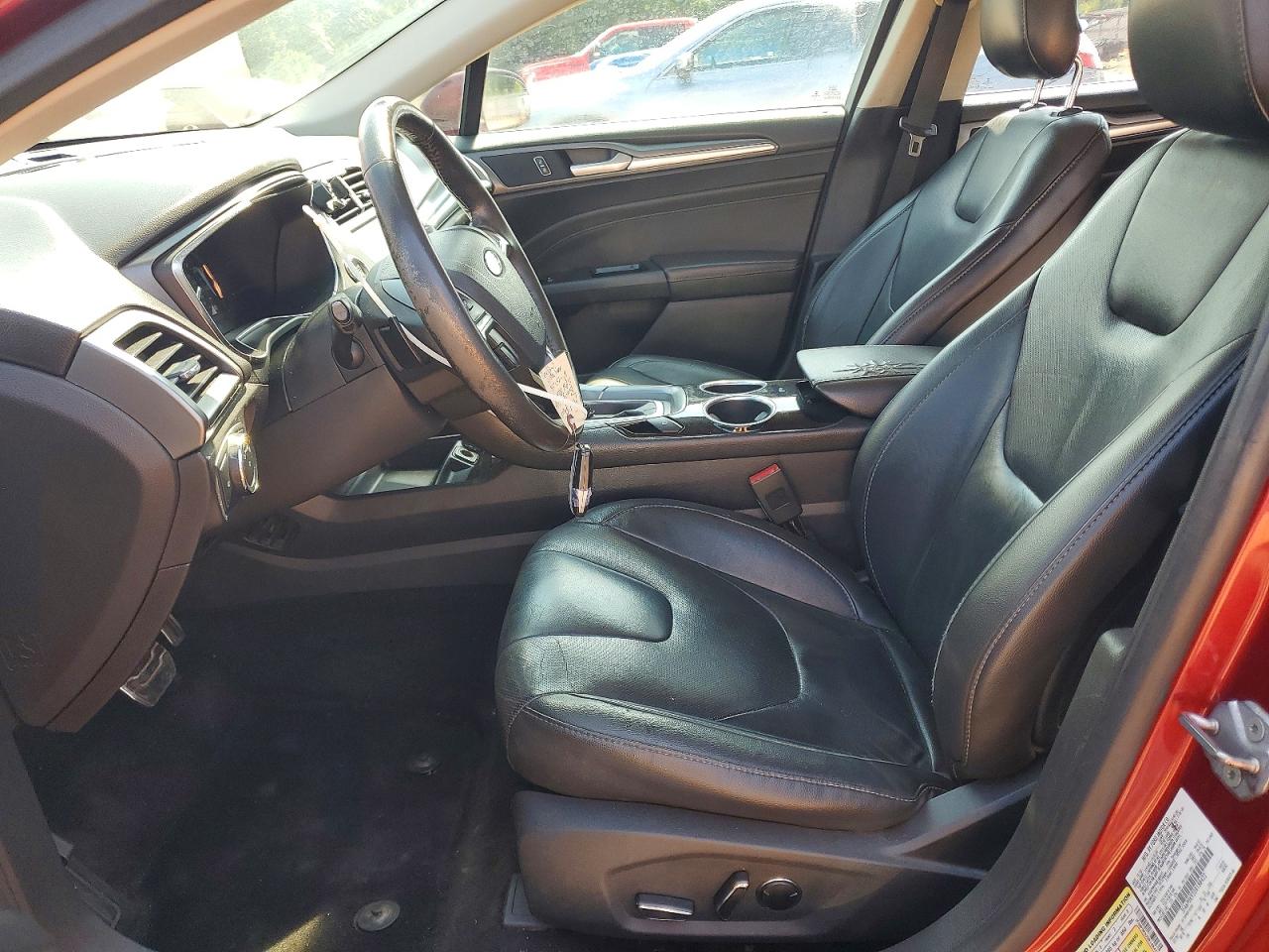2013 Ford Fusion Titanium Красный vin: 3FA6P0K92DR188422