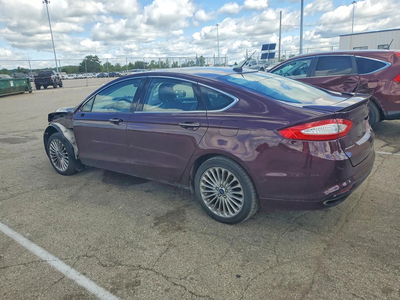 2013 Ford Fusion Titanium Maroon vin: 3FA6P0K92DR280811
