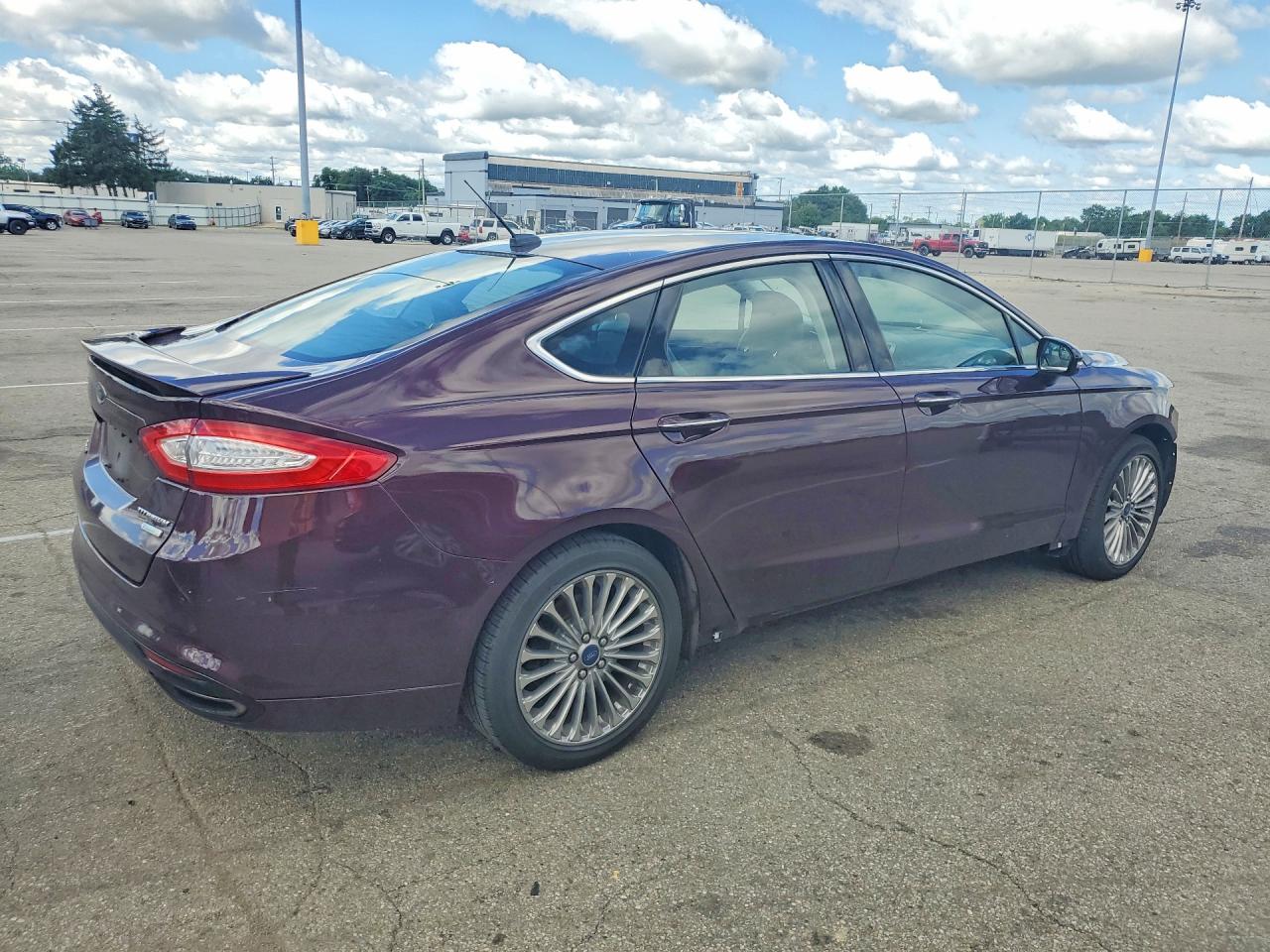 2013 Ford Fusion Titanium Maroon vin: 3FA6P0K92DR280811