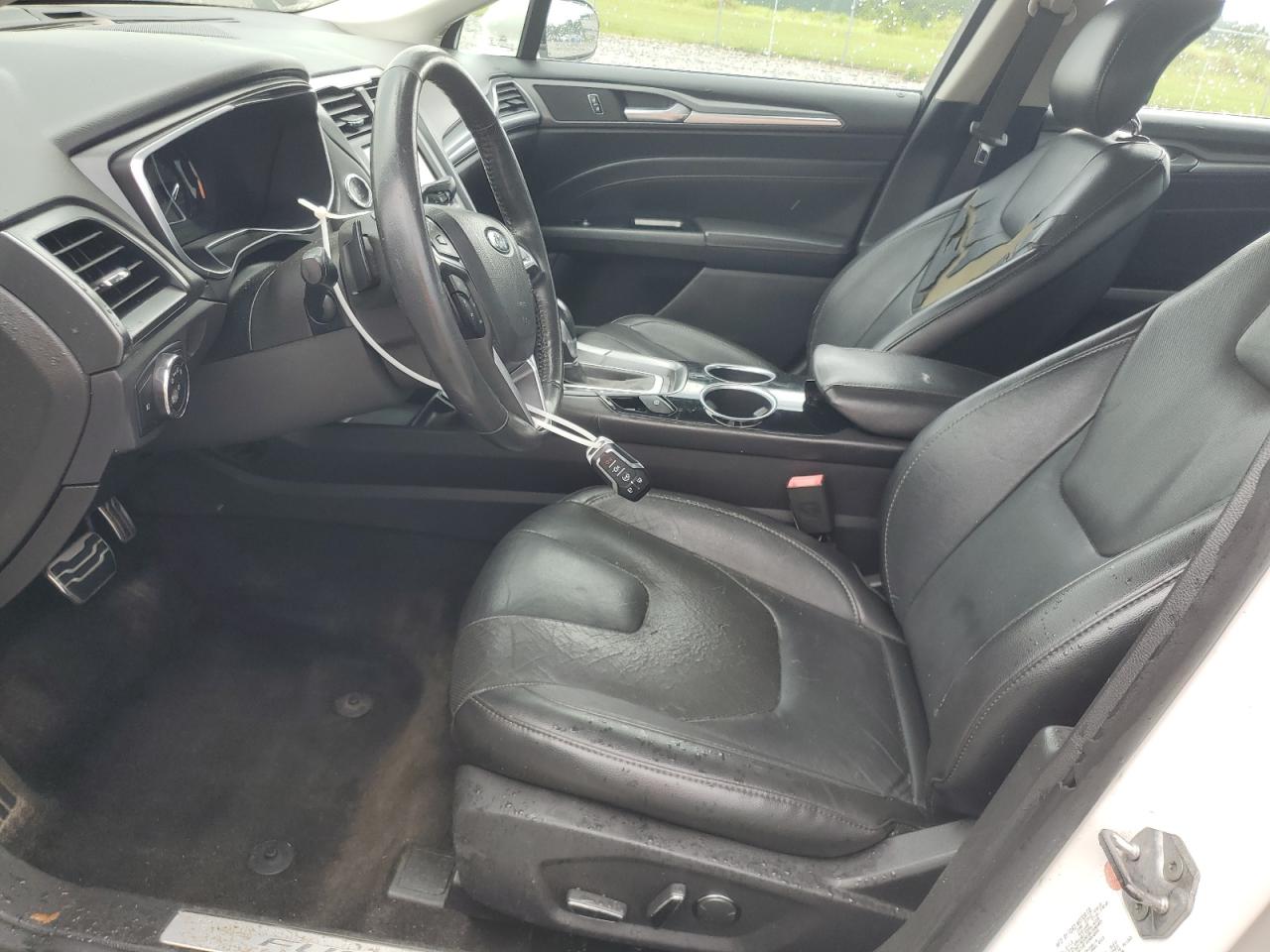 2014 Ford Fusion Titanium White vin: 3FA6P0K92ER118775