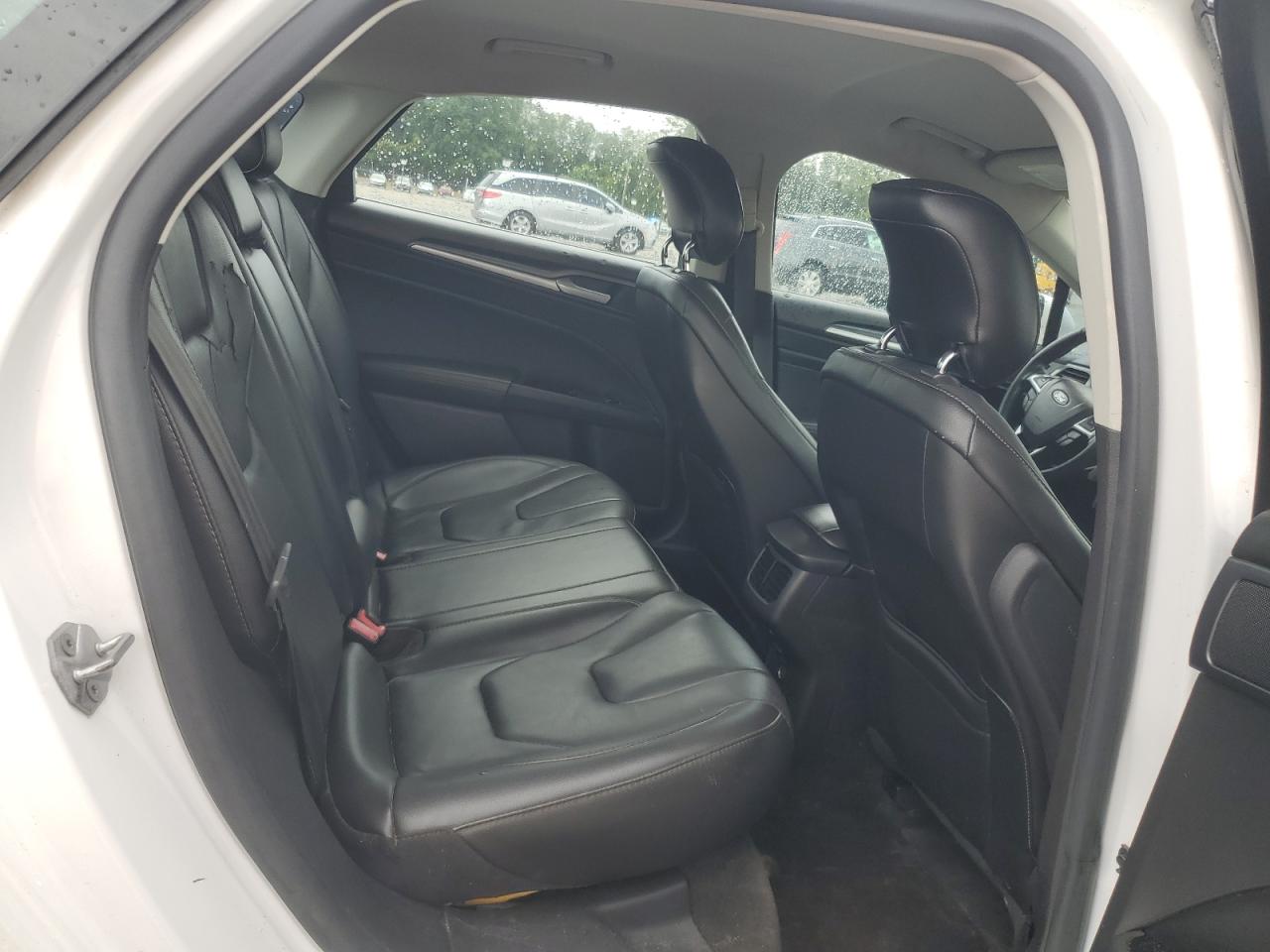 2014 Ford Fusion Titanium White vin: 3FA6P0K92ER118775