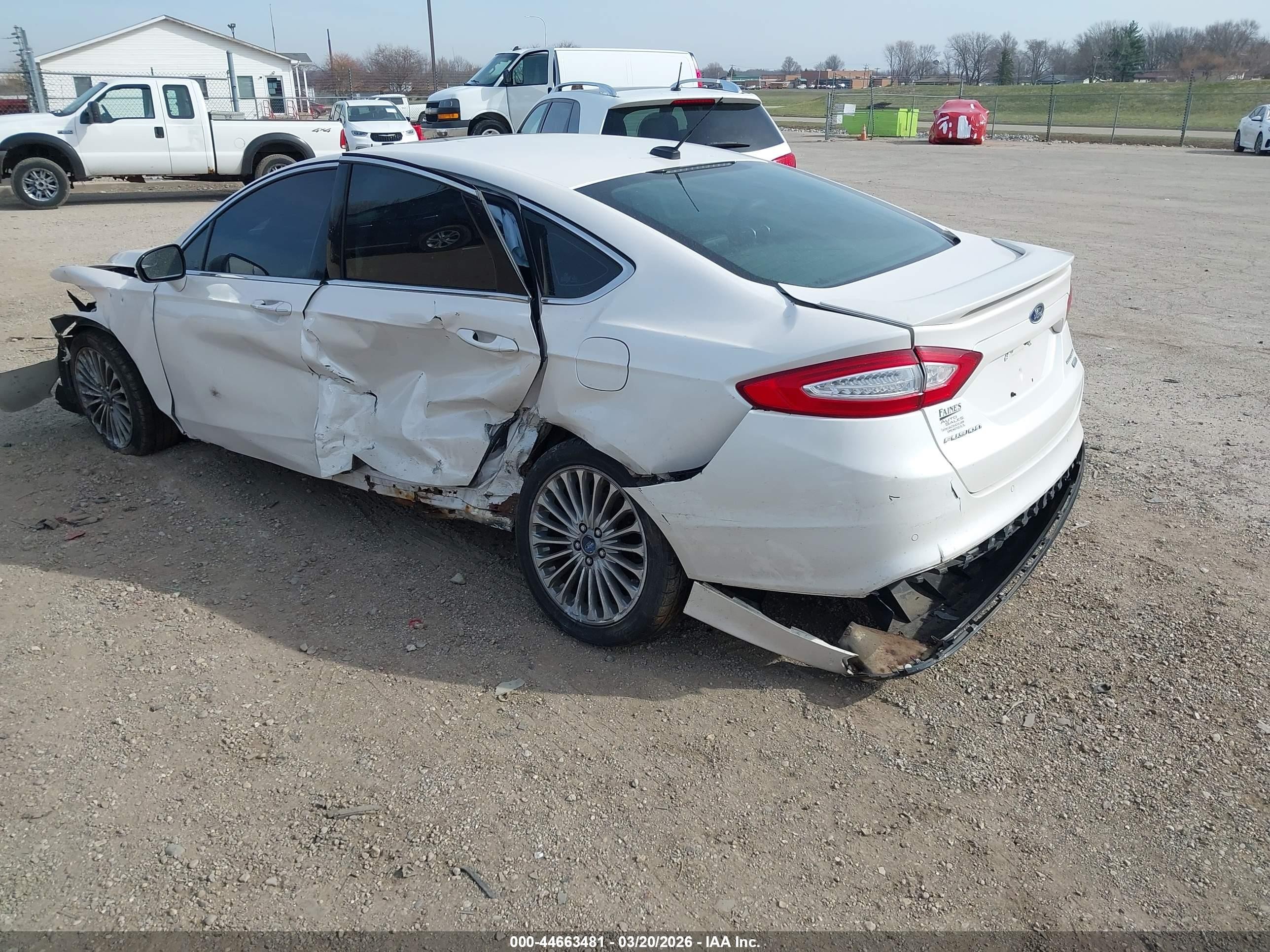 2014 Ford Fusion Titanium White vin: 3FA6P0K92ER153784