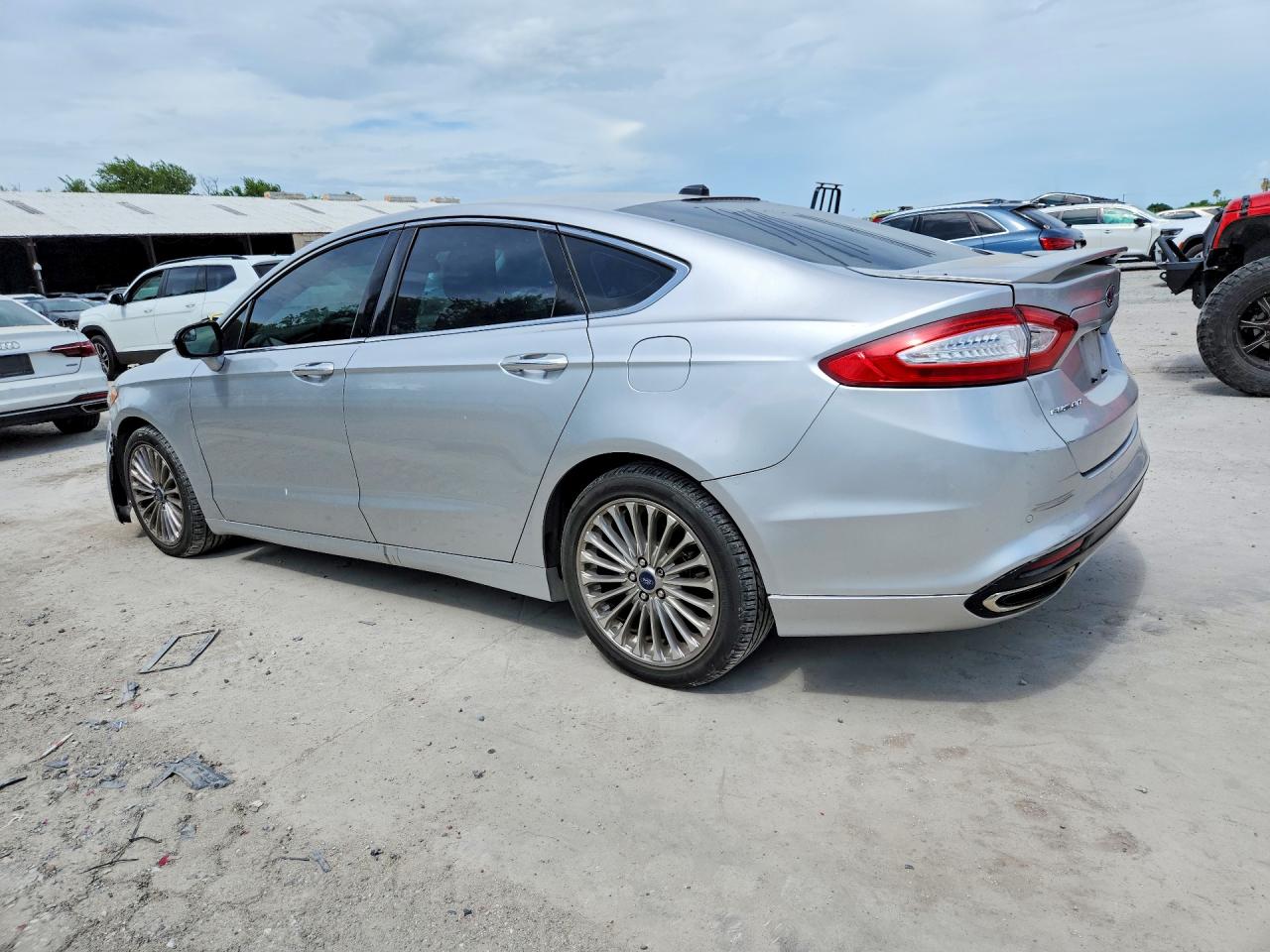 2015 Ford Fusion Titanium Серебряный vin: 3FA6P0K92FR152314