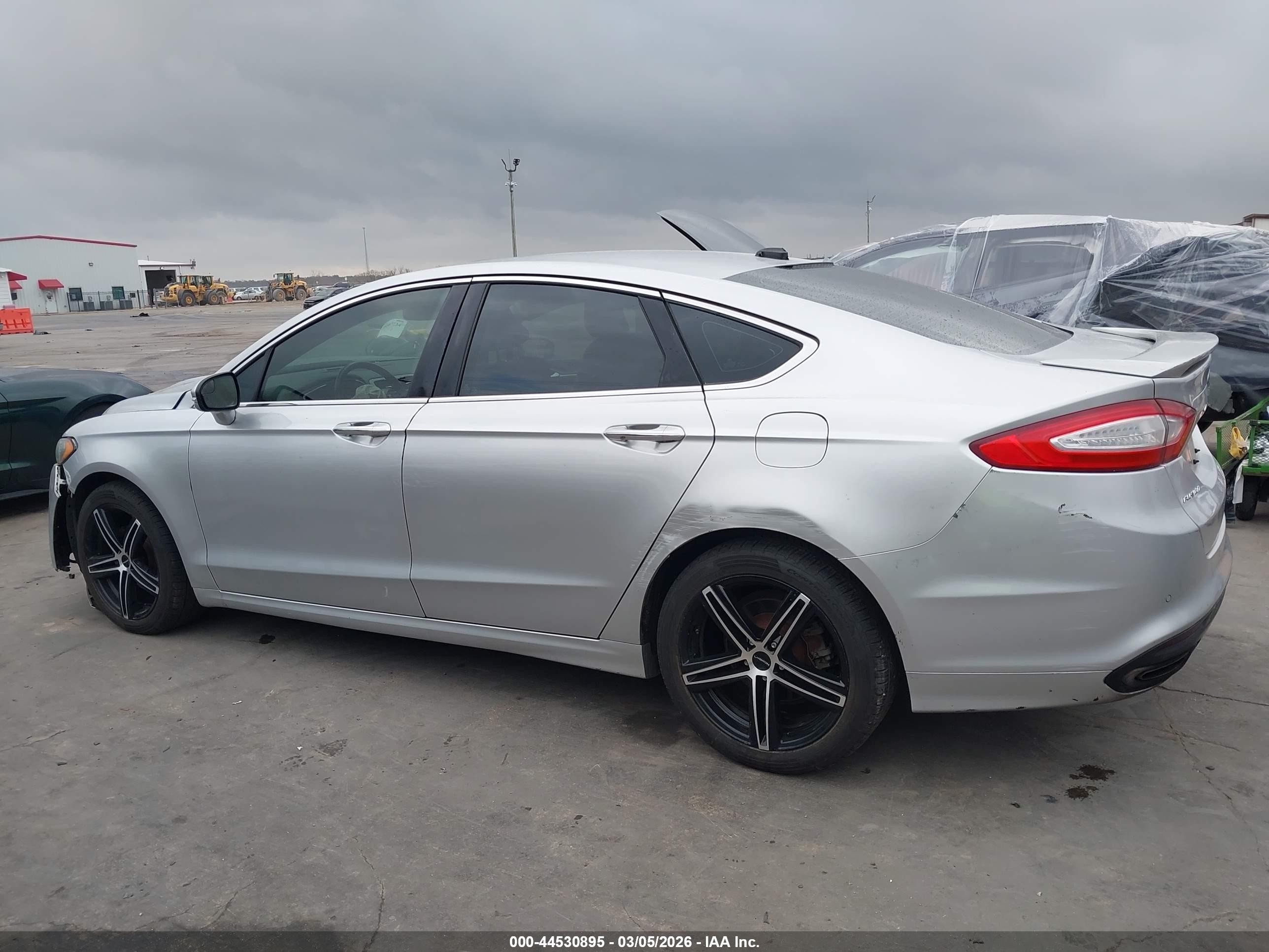 2015 Ford Fusion Titanium Серый vin: 3FA6P0K92FR199858