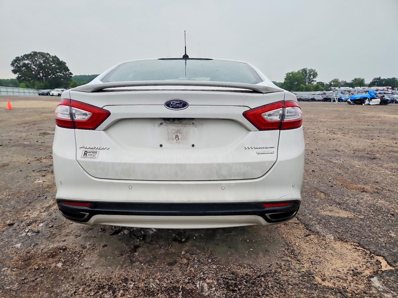 2015 Ford Fusion Titanium White vin: 3FA6P0K92FR282335