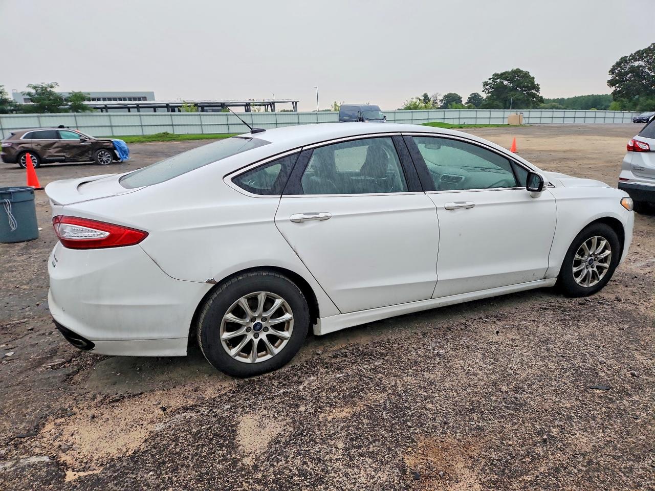 2015 Ford Fusion Titanium White vin: 3FA6P0K92FR282335