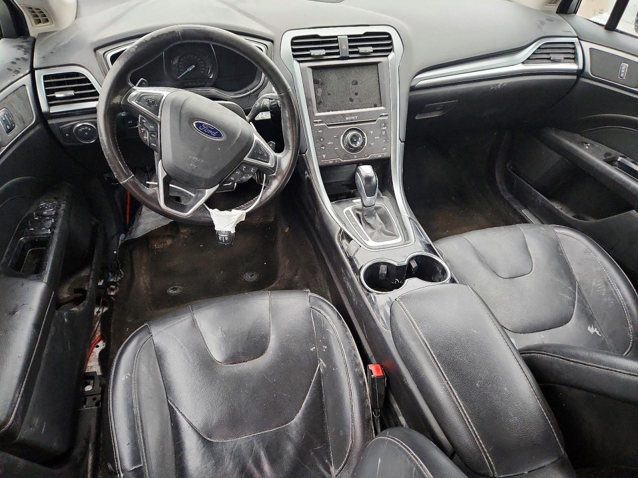 2015 Ford Fusion Titanium White vin: 3FA6P0K92FR282335