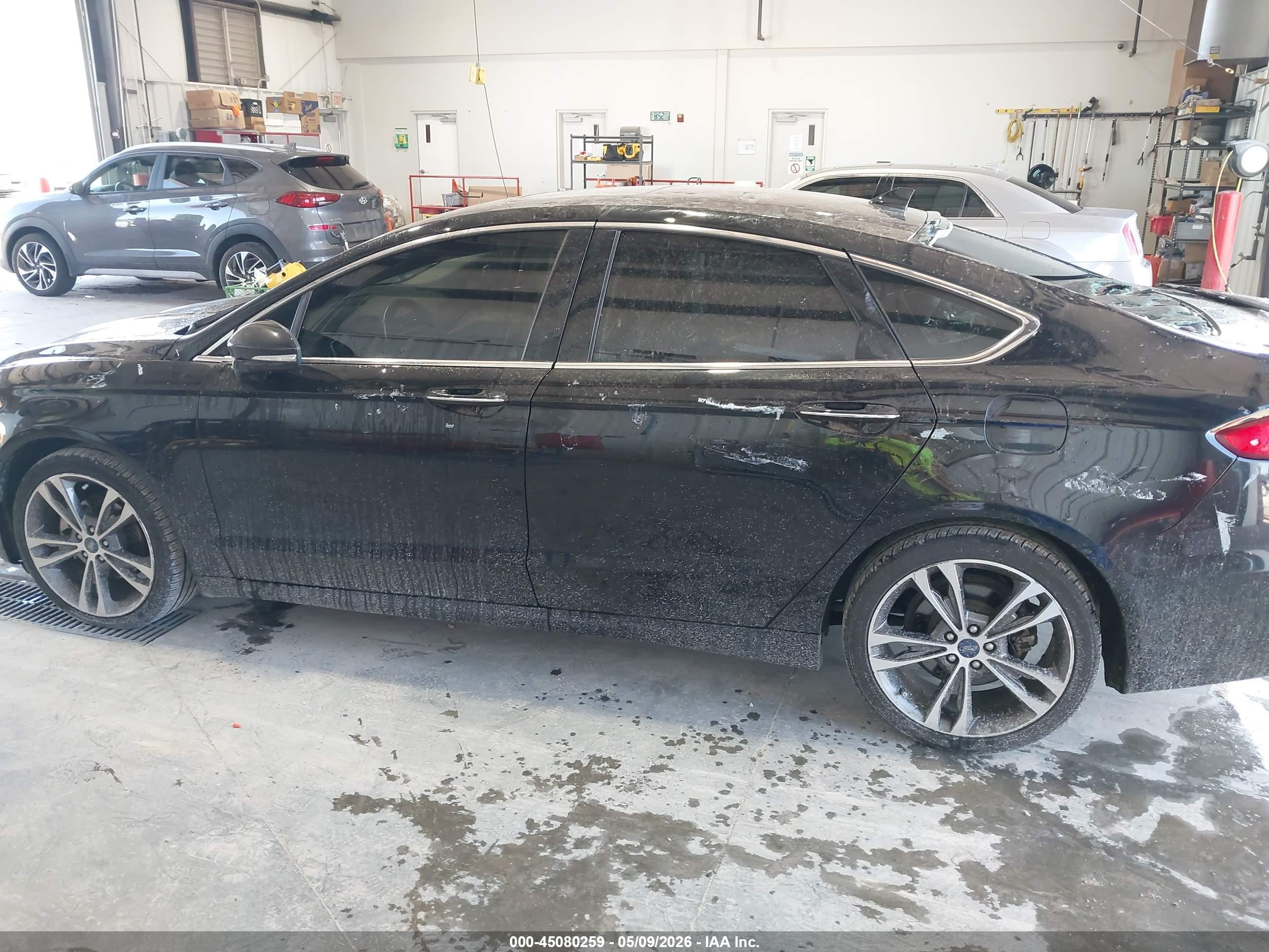 2020 Ford Fusion Titanium Black vin: 3FA6P0K92LR116599