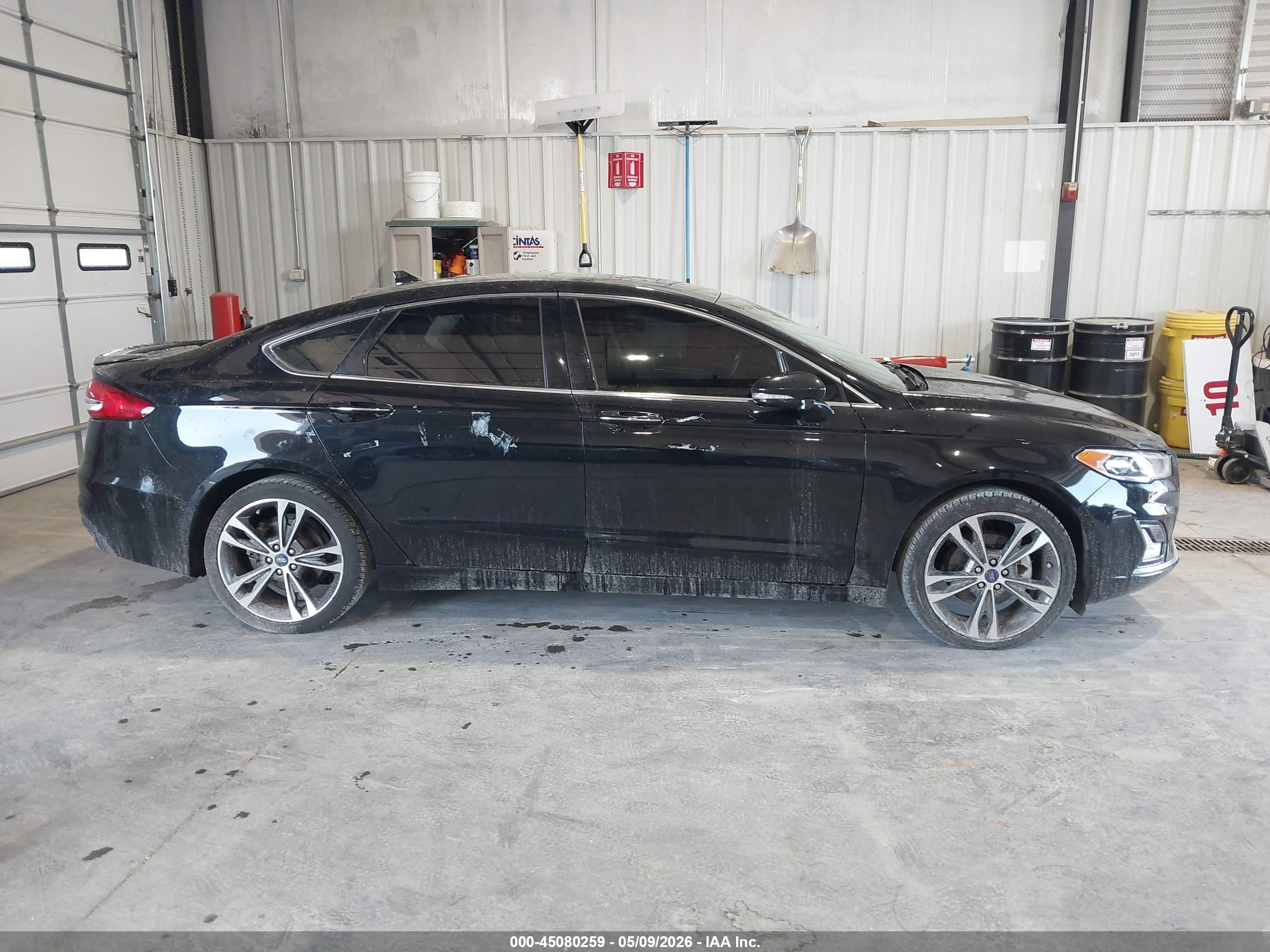 2020 Ford Fusion Titanium Black vin: 3FA6P0K92LR116599