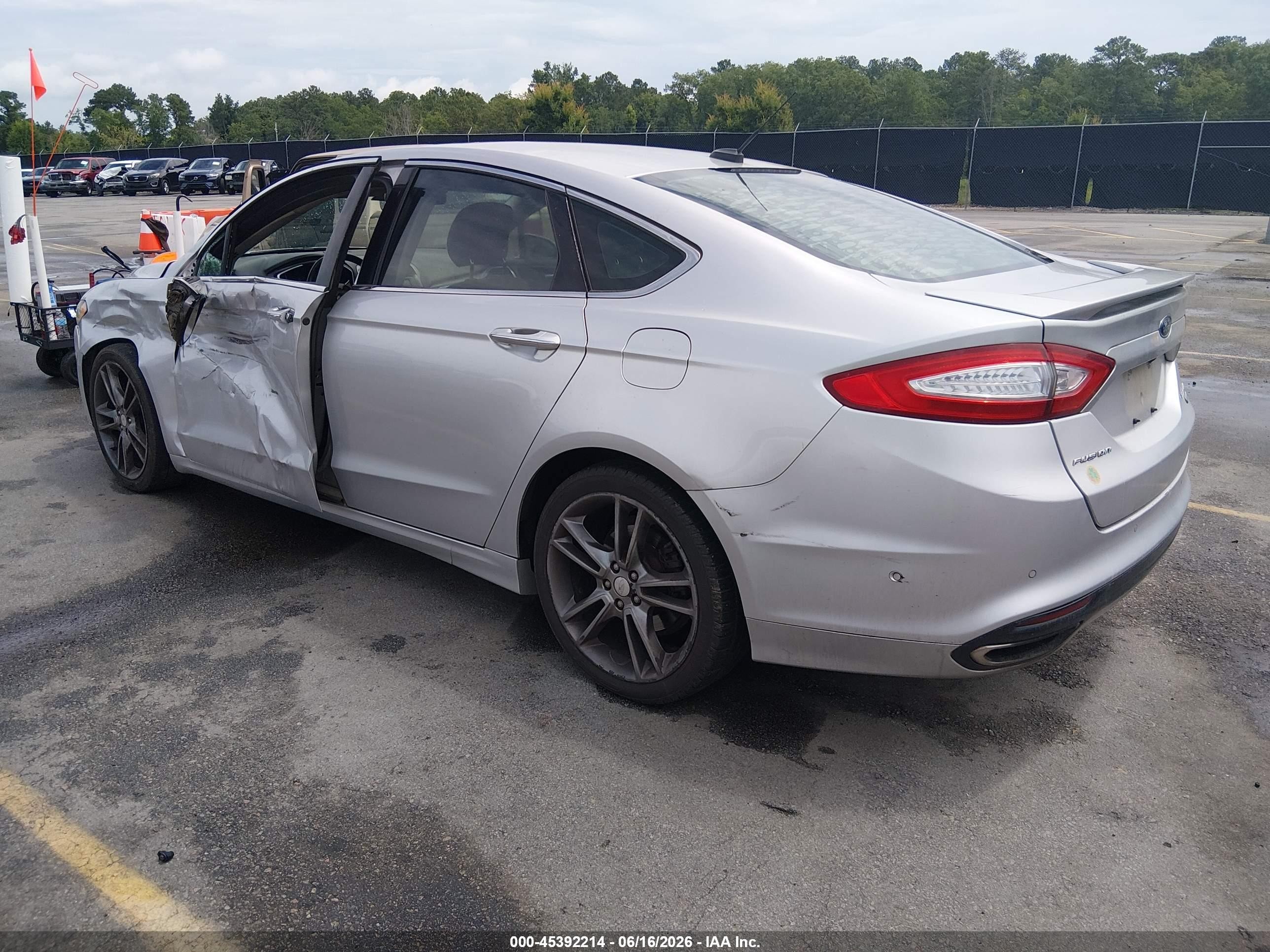 2013 Ford Fusion Titanium Silver vin: 3FA6P0K93DR137740