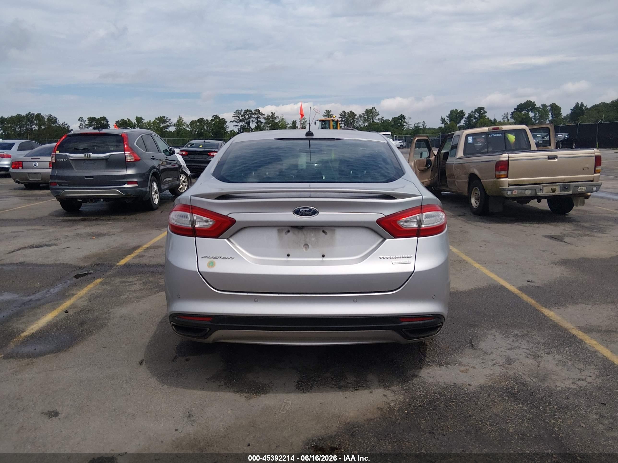 2013 Ford Fusion Titanium Silver vin: 3FA6P0K93DR137740