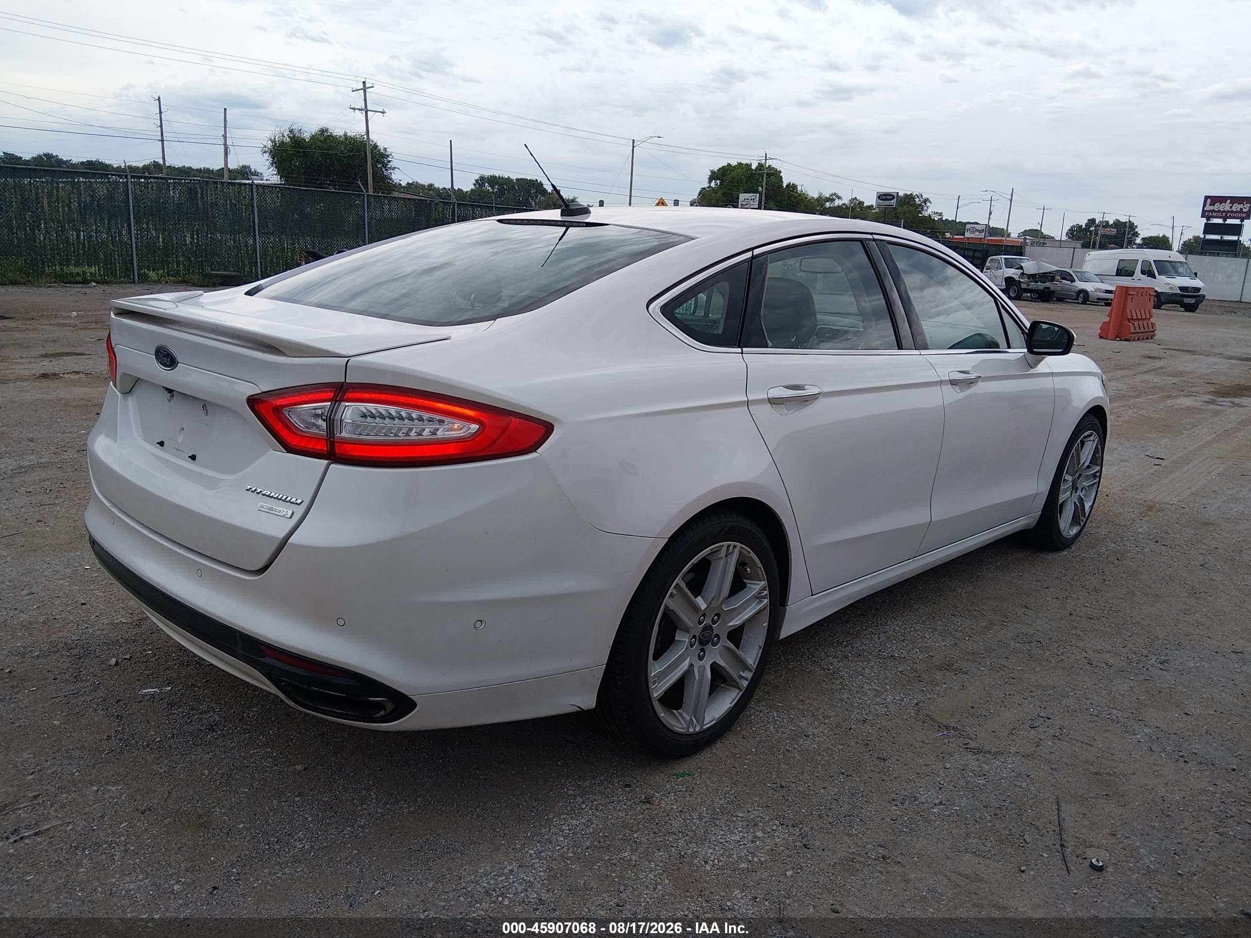 2013 Ford Fusion Titanium White vin: 3FA6P0K93DR267310
