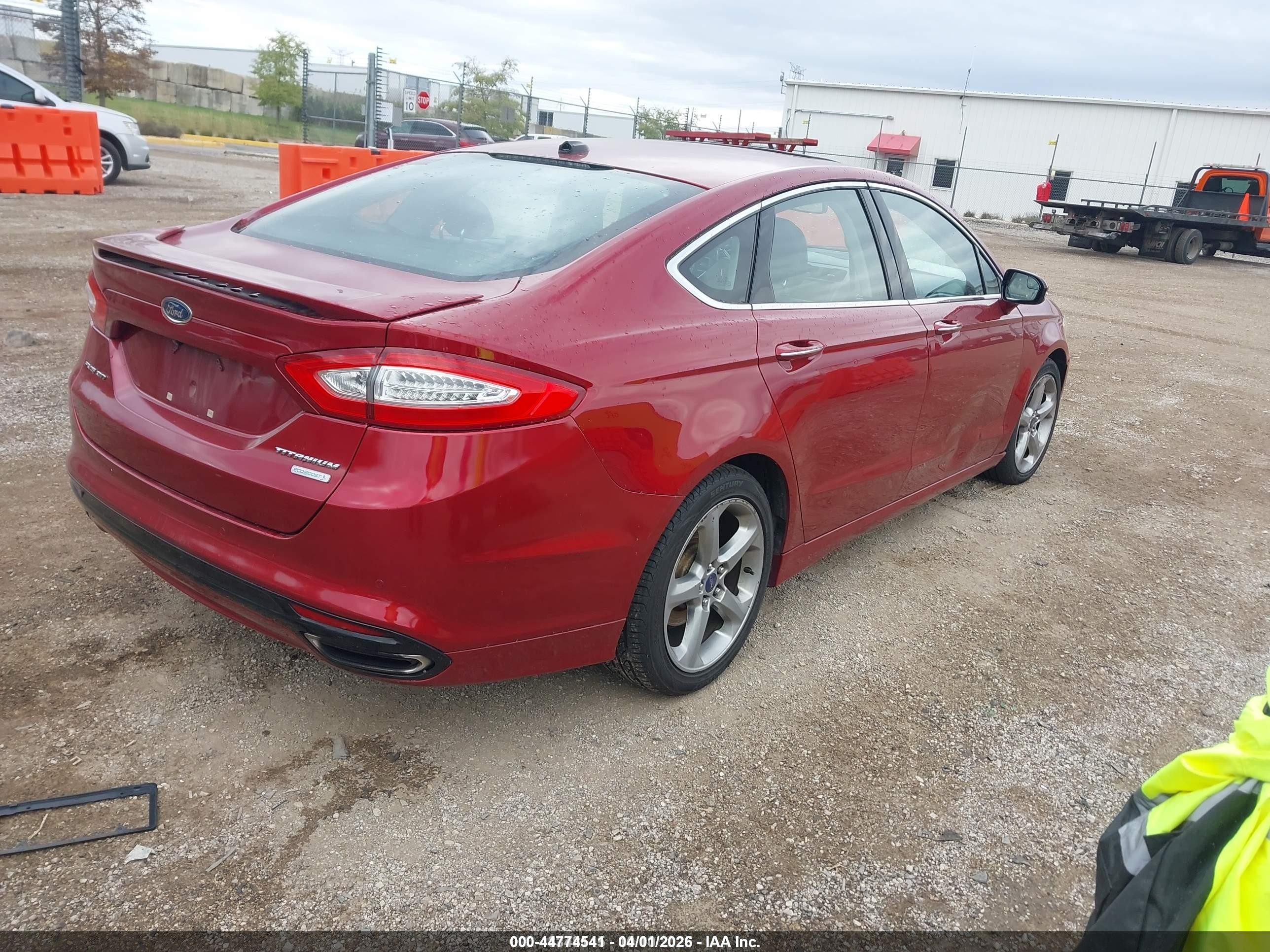 2013 Ford Fusion Titanium Red vin: 3FA6P0K93DR383249