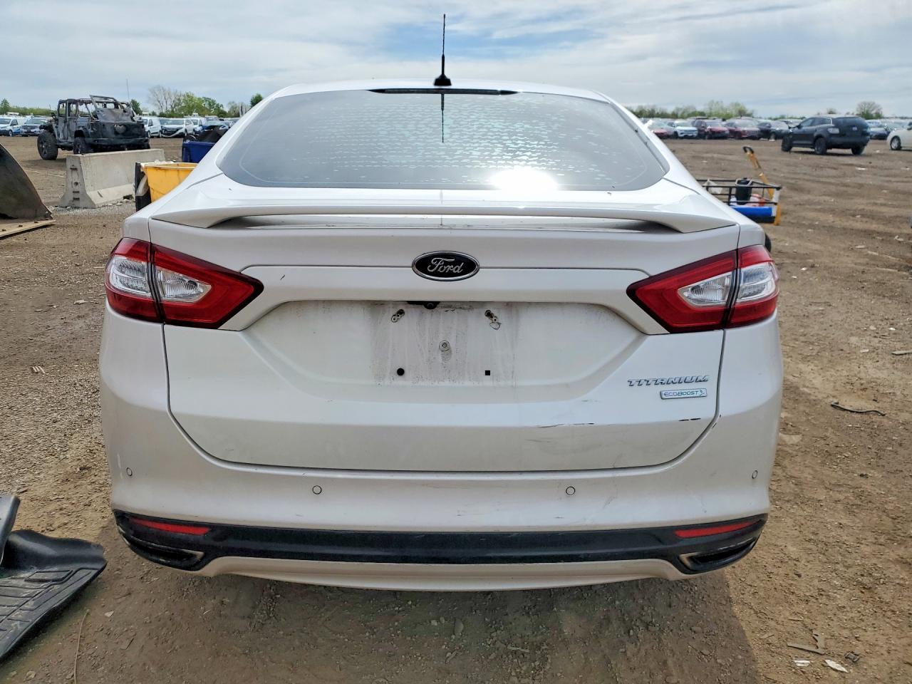 2014 Ford Fusion Titanium White vin: 3FA6P0K93ER297487