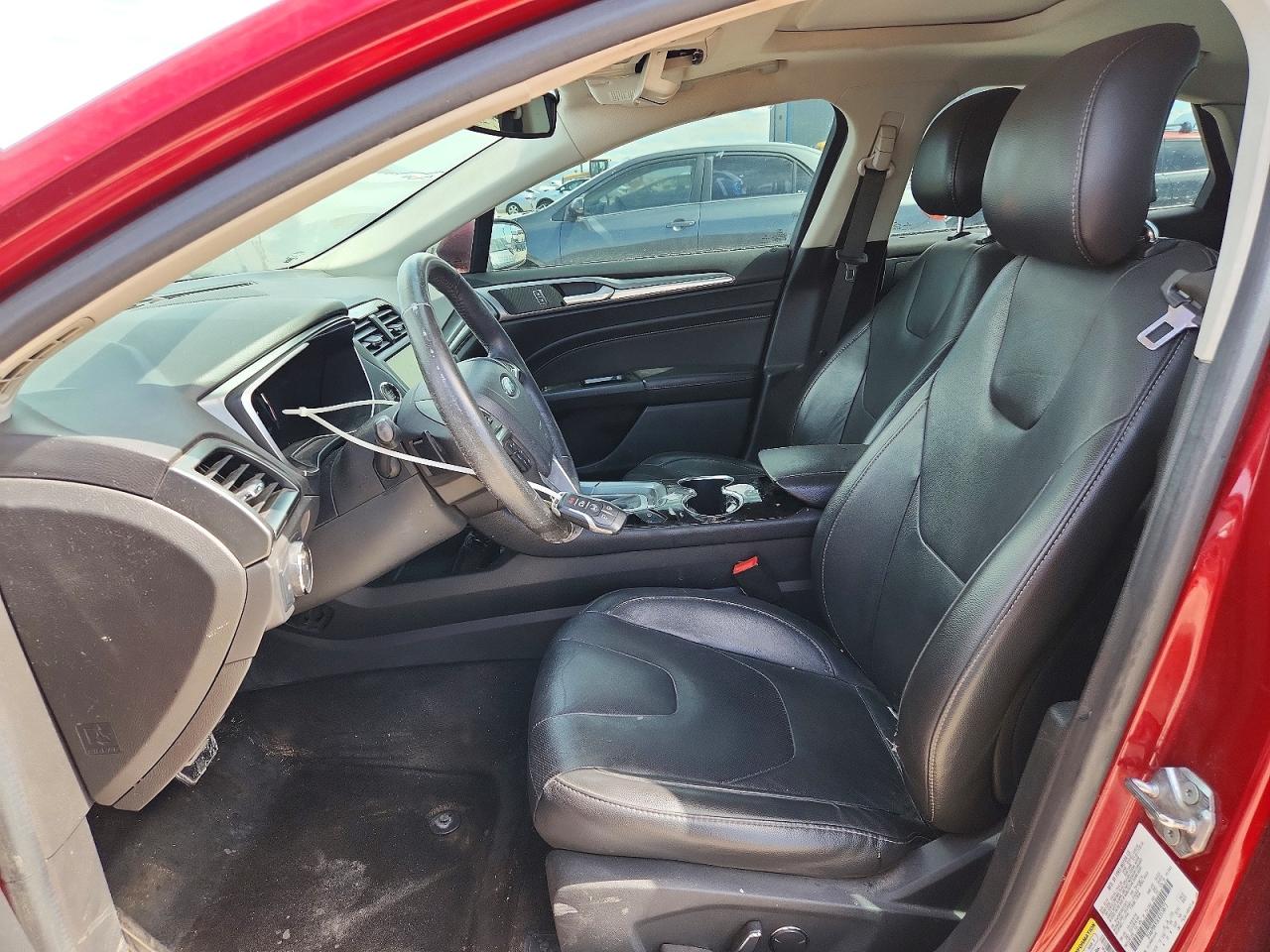2014 Ford Fusion Titanium Красный vin: 3FA6P0K93ER355873