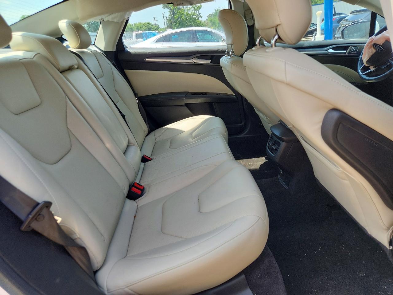2014 Ford Fusion Titanium White vin: 3FA6P0K93ER387447