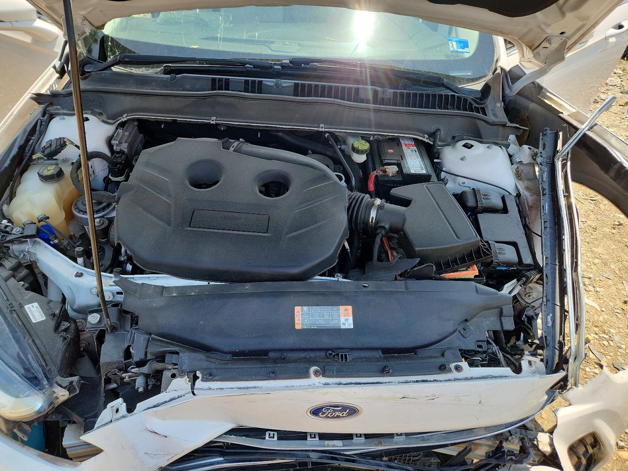 2014 Ford Fusion Titanium White vin: 3FA6P0K93ER387447