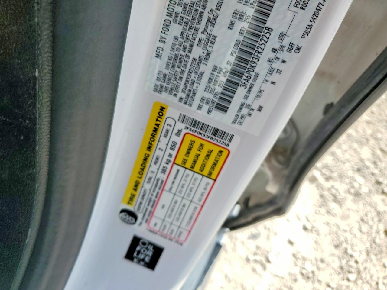 2015 Ford Fusion Titanium White vin: 3FA6P0K93FR252258