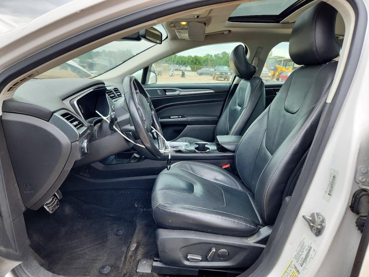2015 Ford Fusion Titanium White vin: 3FA6P0K93FR287737