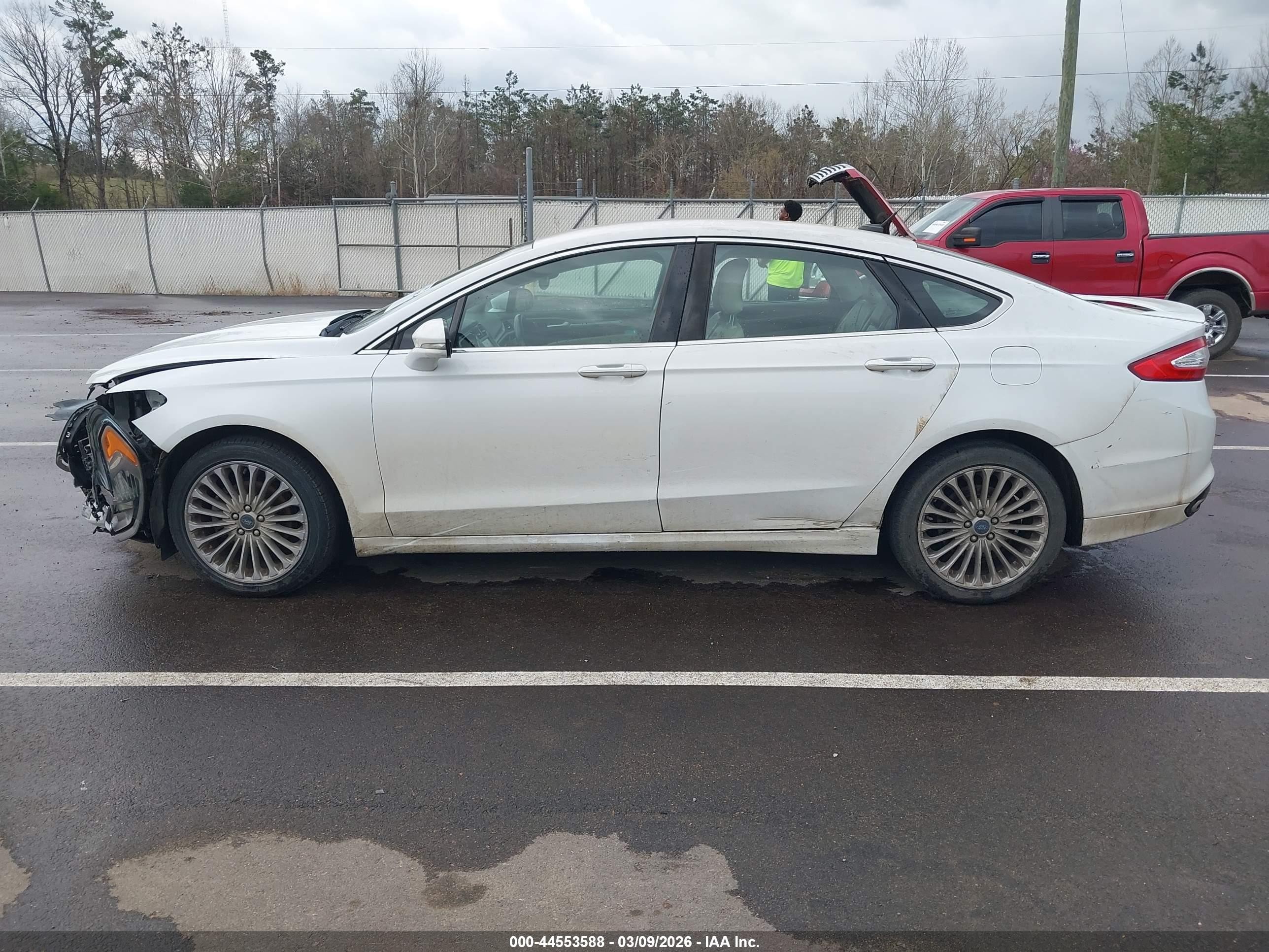 2016 Ford Fusion Titanium Белый vin: 3FA6P0K93GR369596