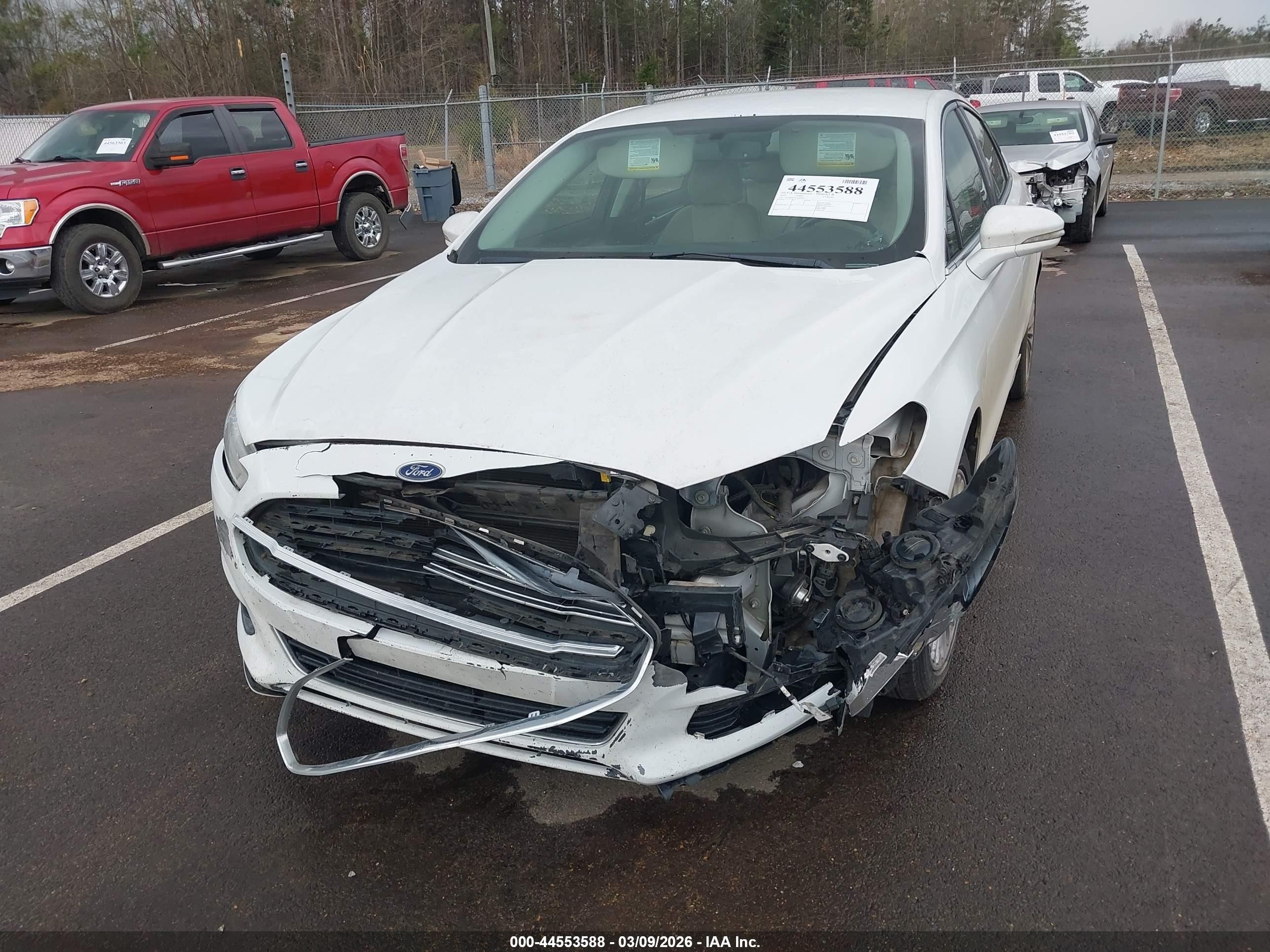 2016 Ford Fusion Titanium Белый vin: 3FA6P0K93GR369596