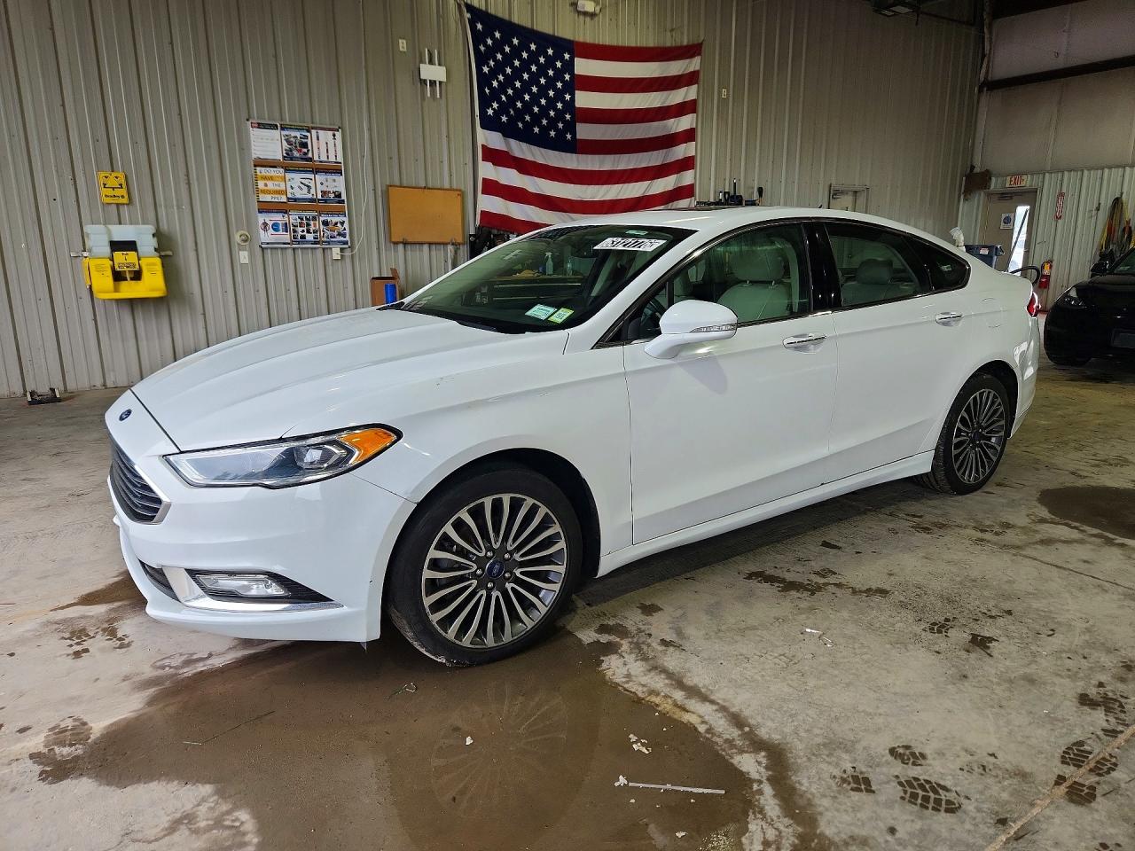 2017 Ford Fusion Titanium White vin: 3FA6P0K93HR131409
