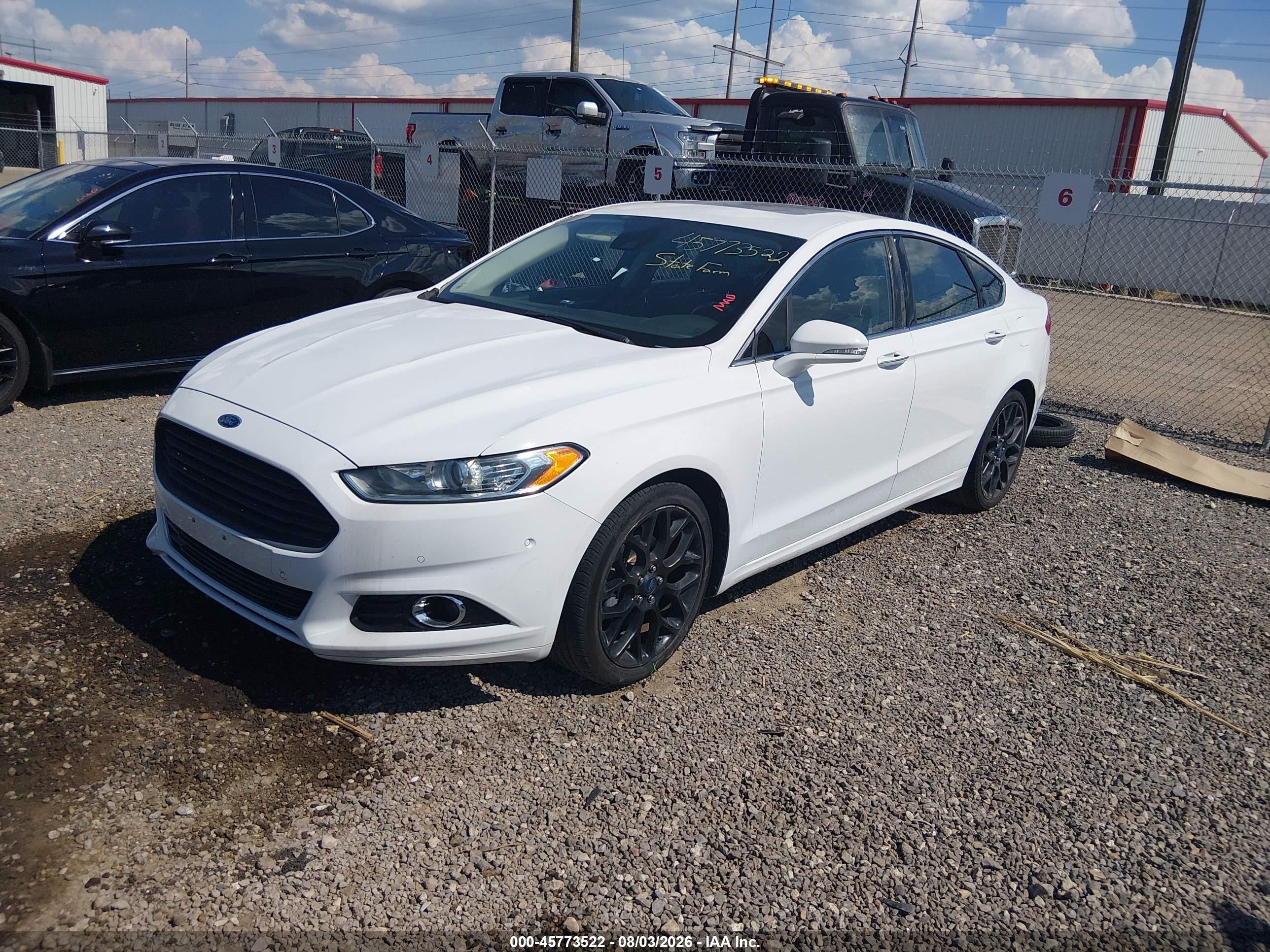 2014 Ford Fusion Titanium White vin: 3FA6P0K94ER227867