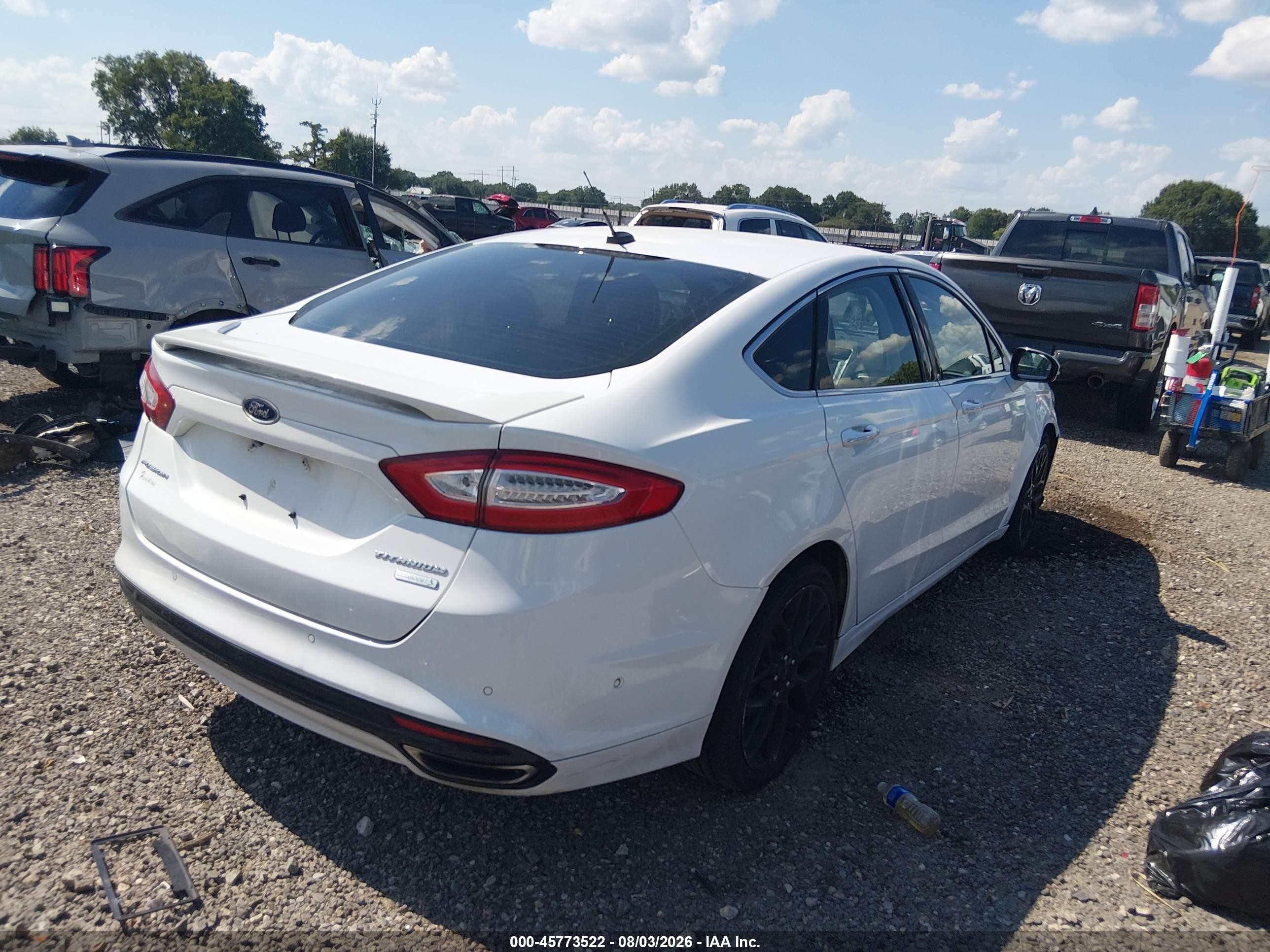 2014 Ford Fusion Titanium White vin: 3FA6P0K94ER227867